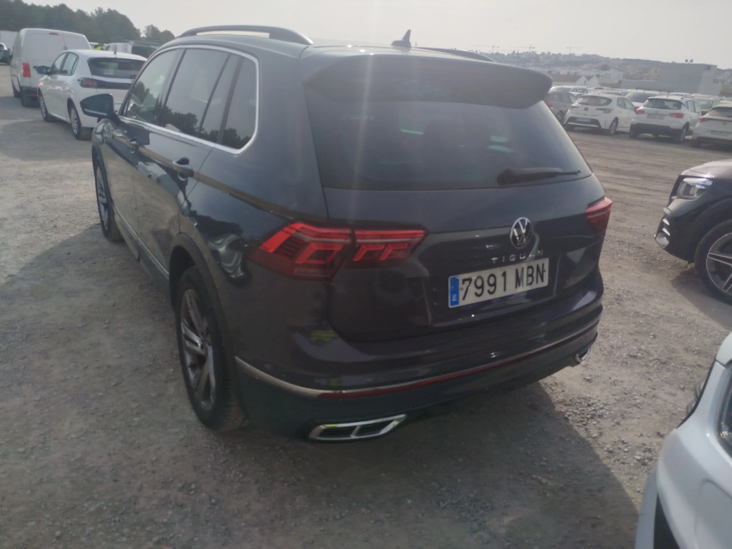 Volkswagen Tiguan R-Line 2.0 TDI 110kW (150CV) DSG - Foto 6
