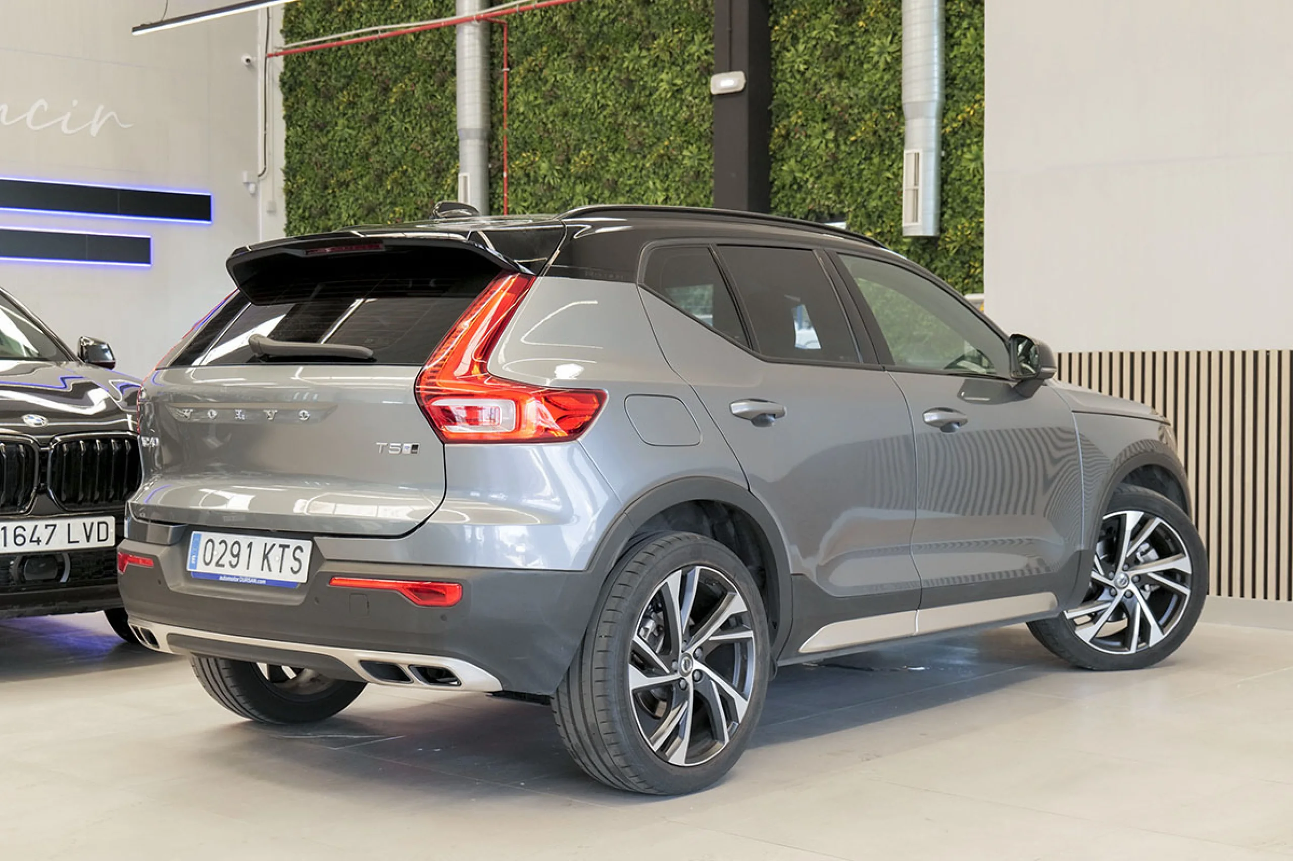Volvo XC 40 XC40 2.0 T5 AWD RDesign Auto - Foto 3