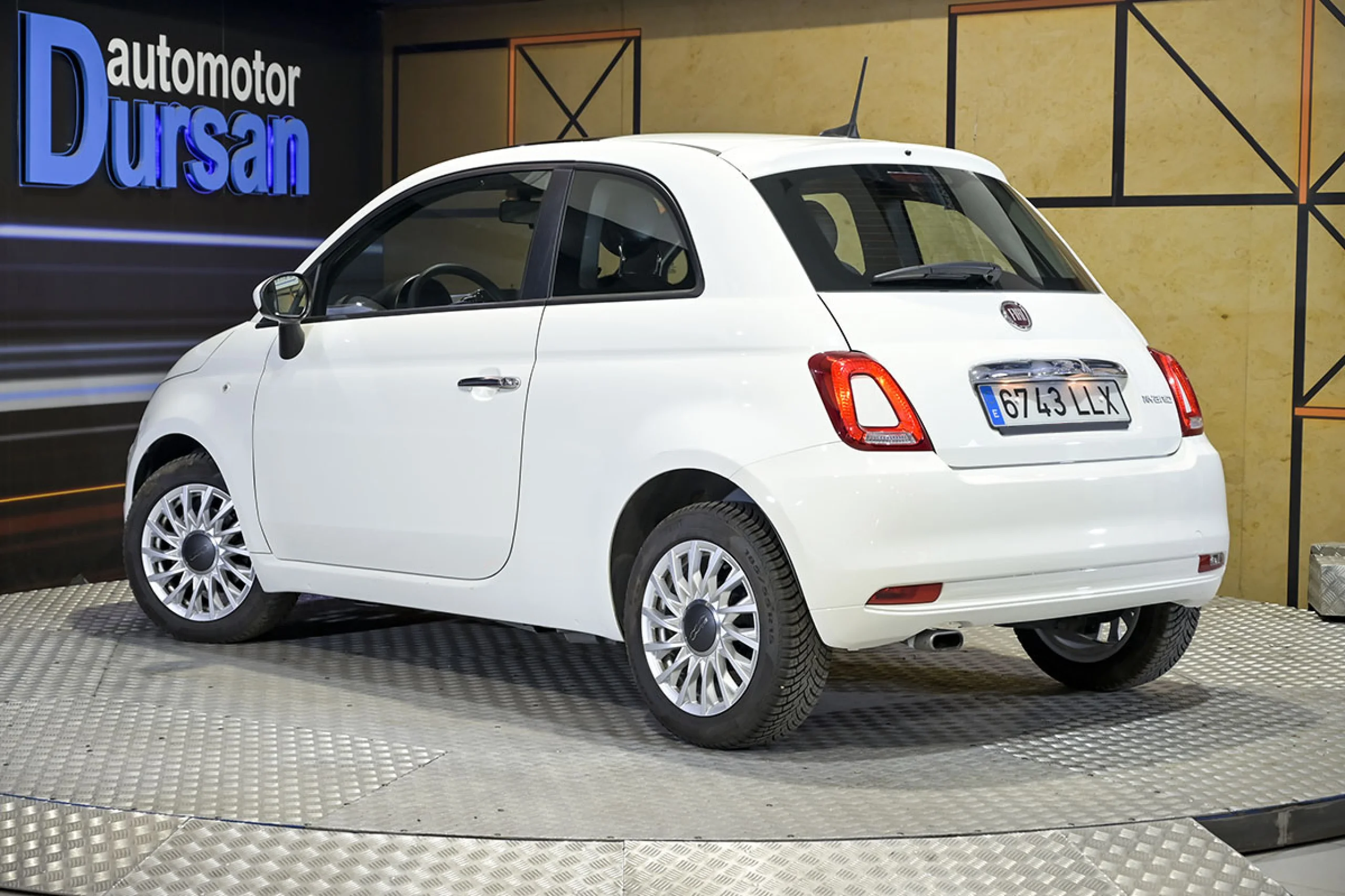 Fiat 500 Lounge 1.0 6v GSE 52KW 70 CV - Foto 4