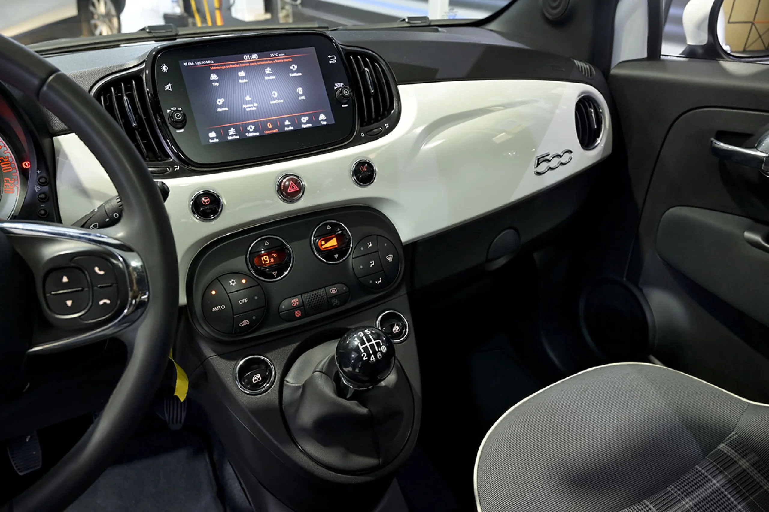 Fiat 500 Lounge 1.0 6v GSE 52KW 70 CV - Foto 25