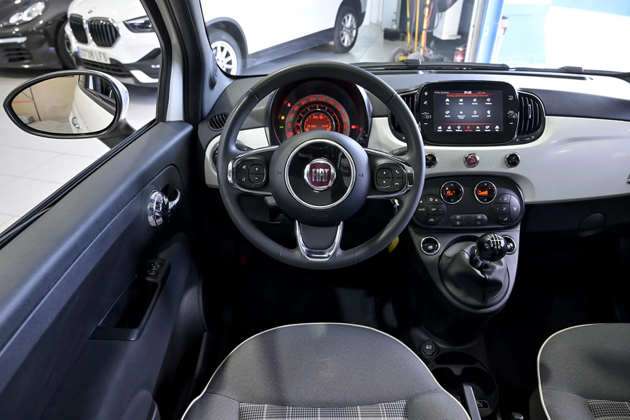 Fiat 500 Lounge 1.0 6v GSE 52KW 70 CV - Foto 30