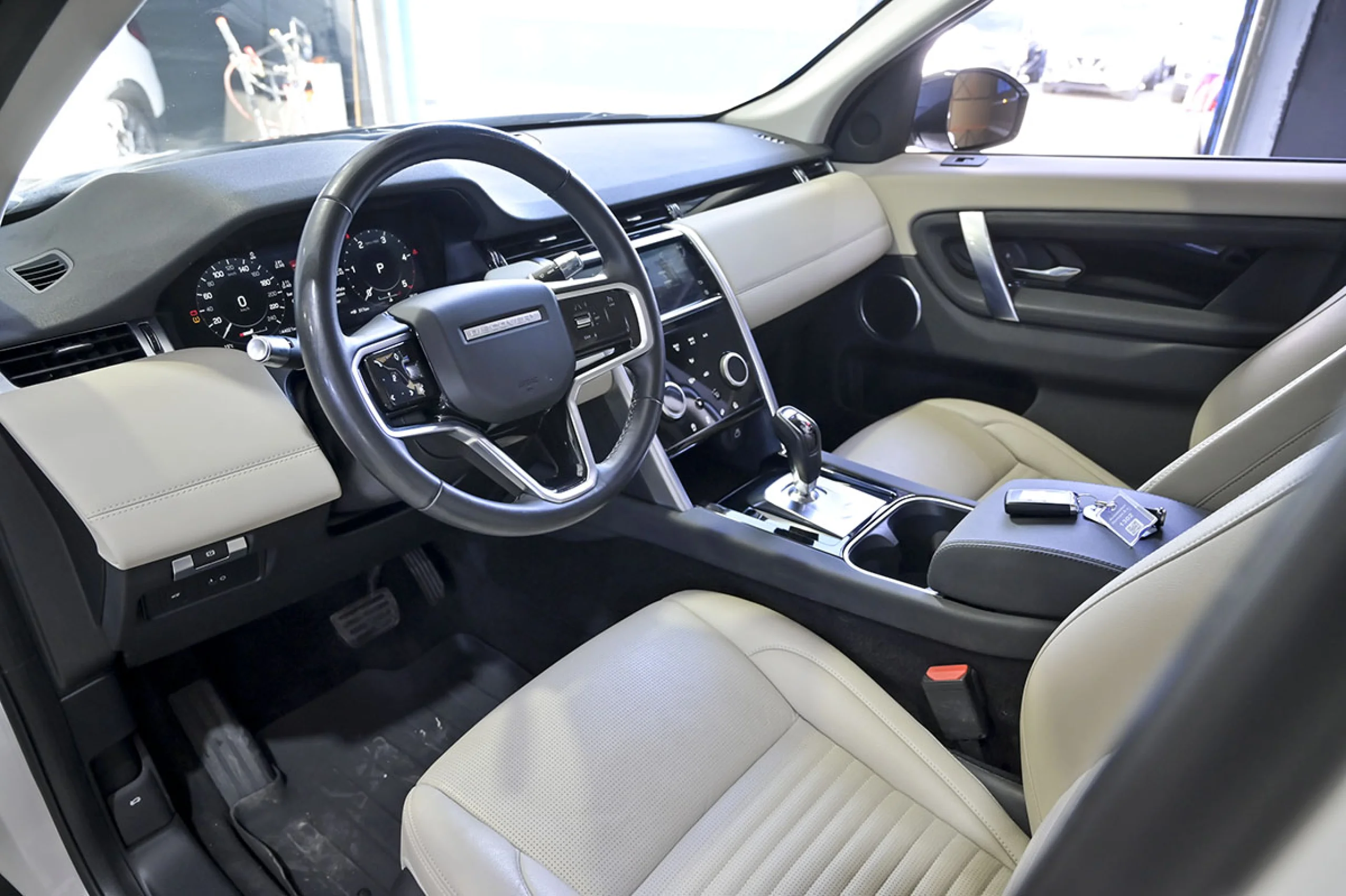 Land Rover Discovery Sport 2.0D TD4 163 PS AWD Auto MHEV SE - Foto 6