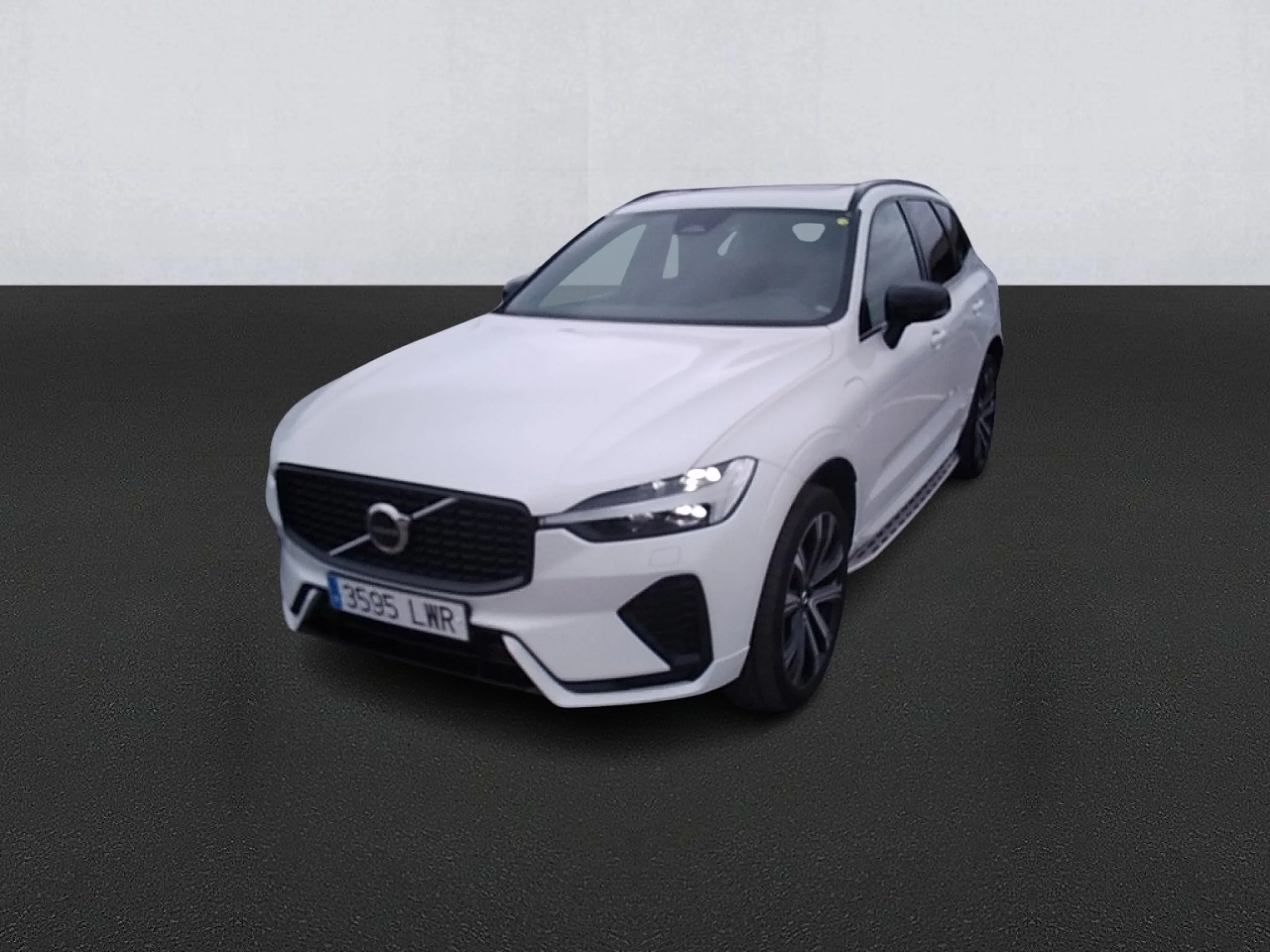 Volvo XC 60 XC60 2.0 T6 AWD Recharge R-Design Auto - Foto 1