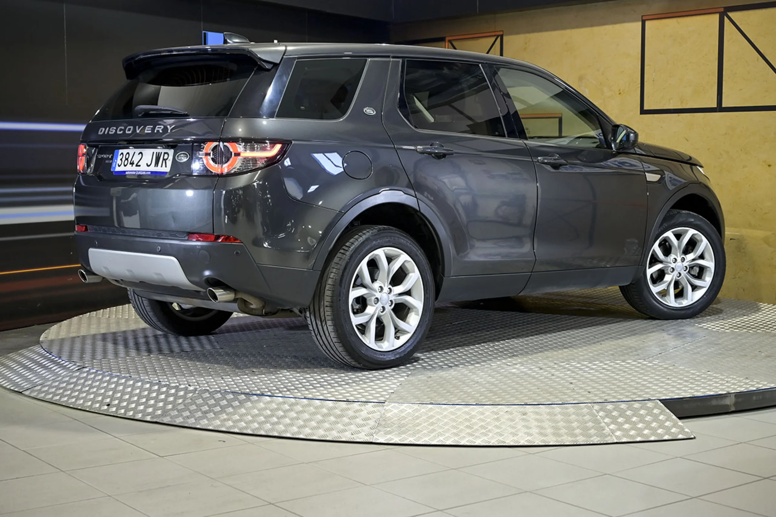 Land Rover Discovery Sport LAND-ROVER Discovery Sport 2.0L TD4 132kW 180CV 4x4 HSE - Foto 5