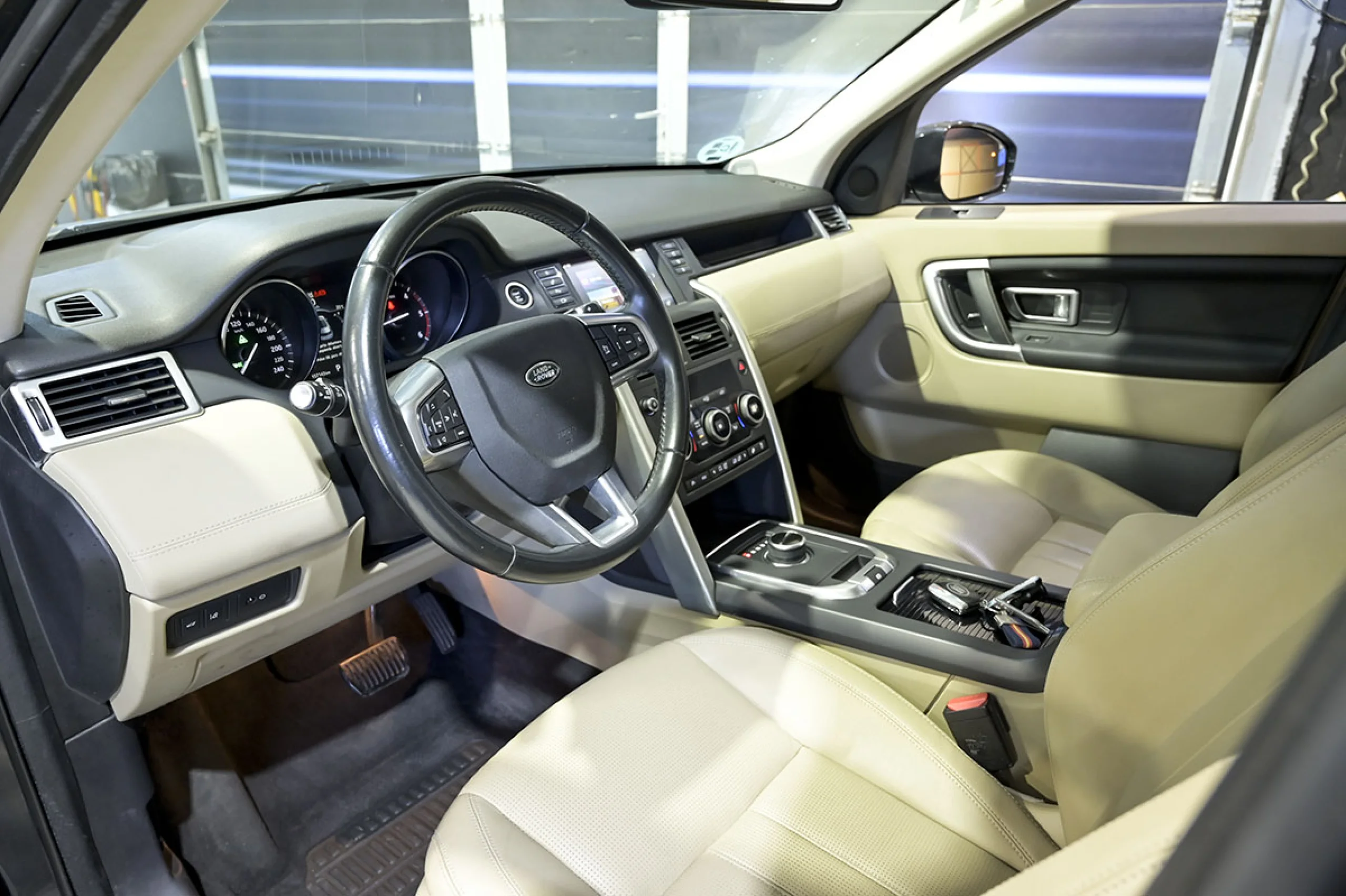 Land Rover Discovery Sport LAND-ROVER Discovery Sport 2.0L TD4 132kW 180CV 4x4 HSE - Foto 6