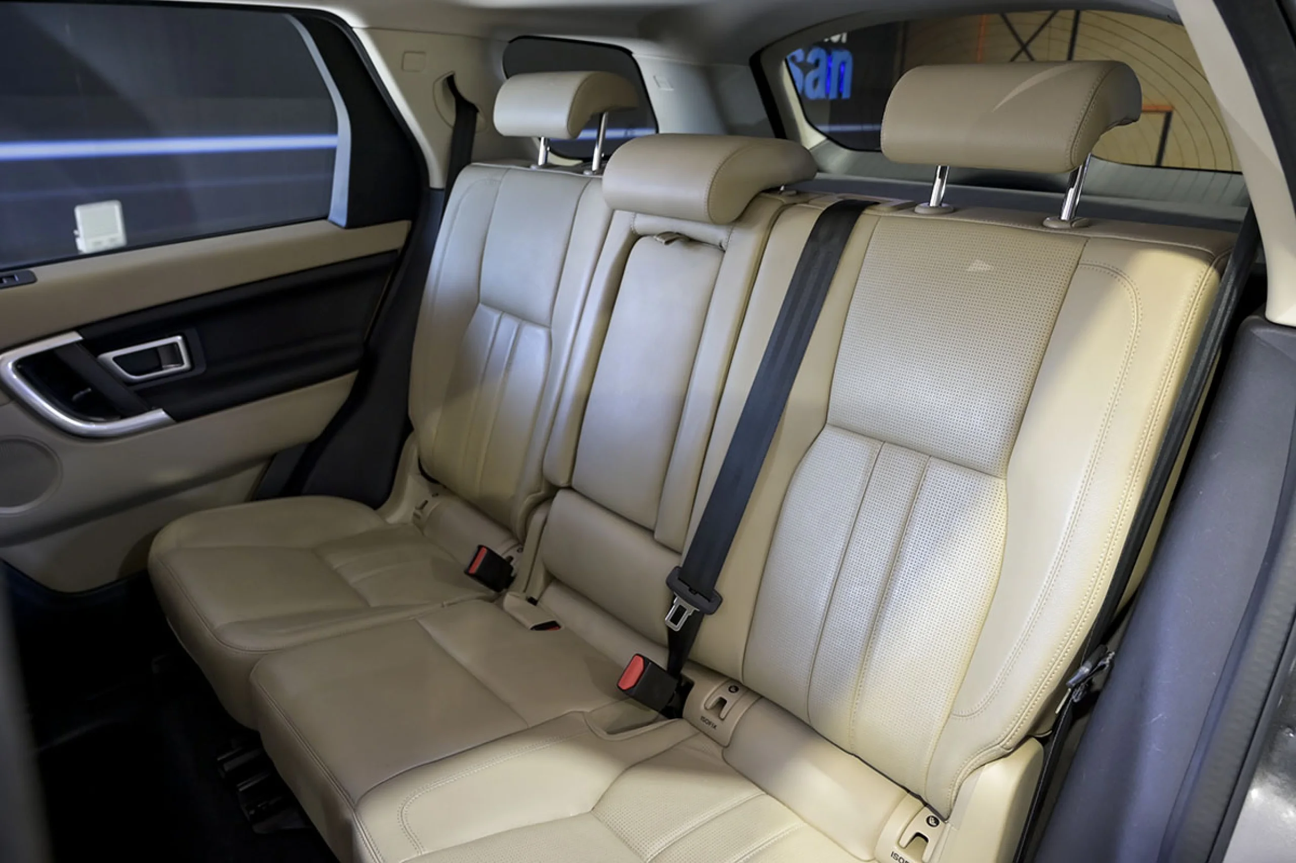 Land Rover Discovery Sport LAND-ROVER Discovery Sport 2.0L TD4 132kW 180CV 4x4 HSE - Foto 16