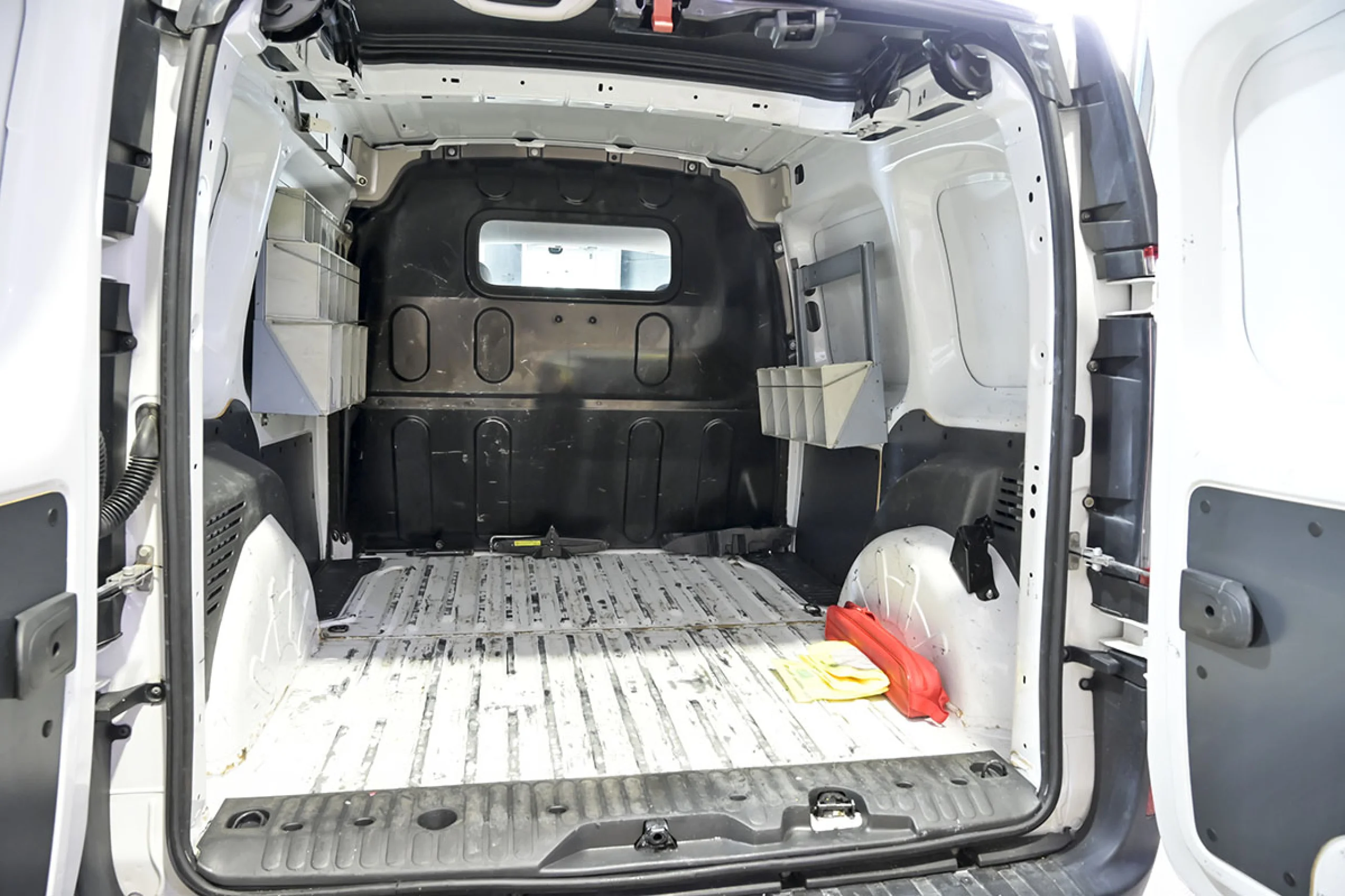 Renault Kangoo Furgón Compact dCi 55 kW 75 CV - Foto 12