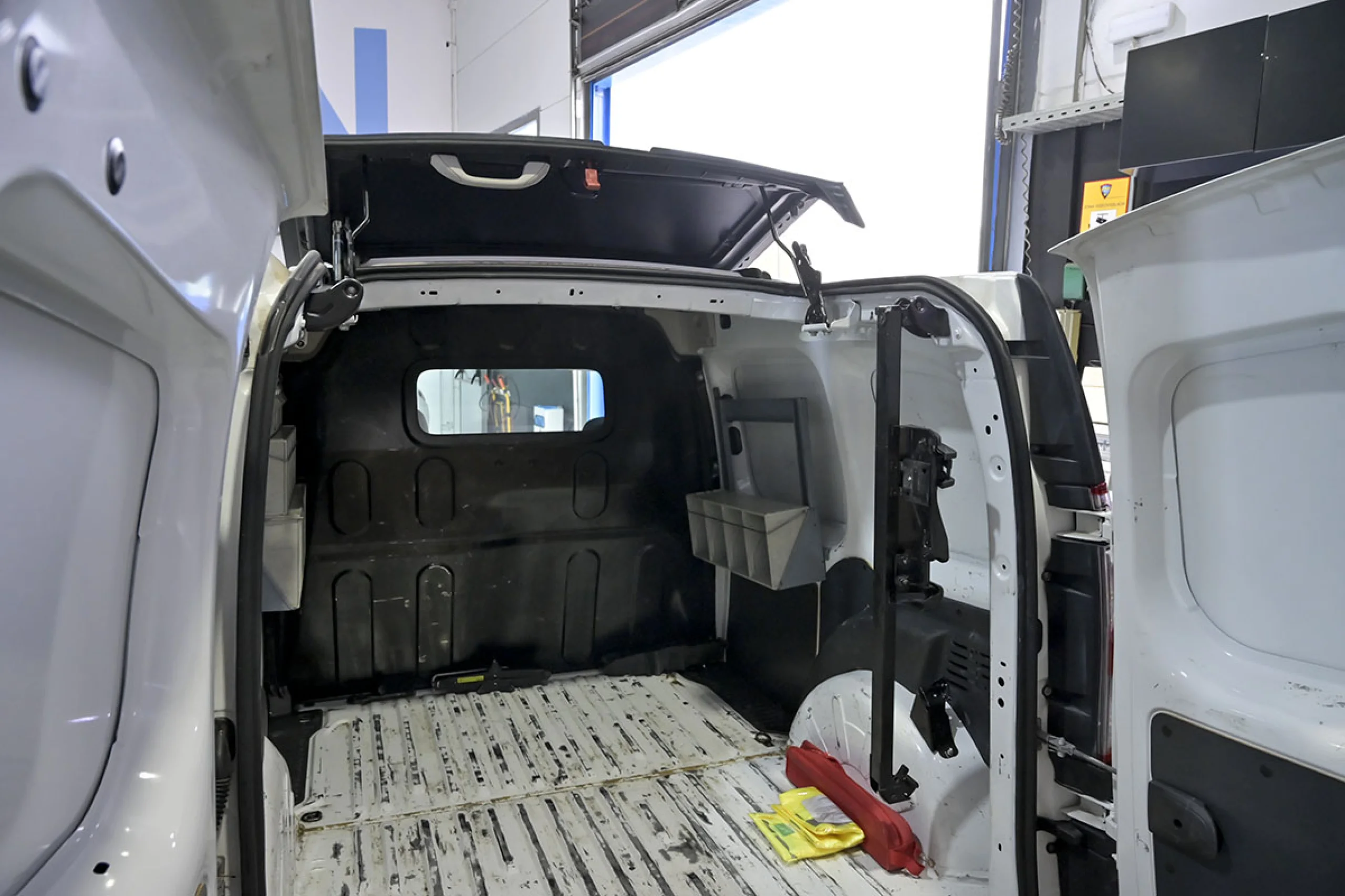 Renault Kangoo Furgón Compact dCi 55 kW 75 CV - Foto 29