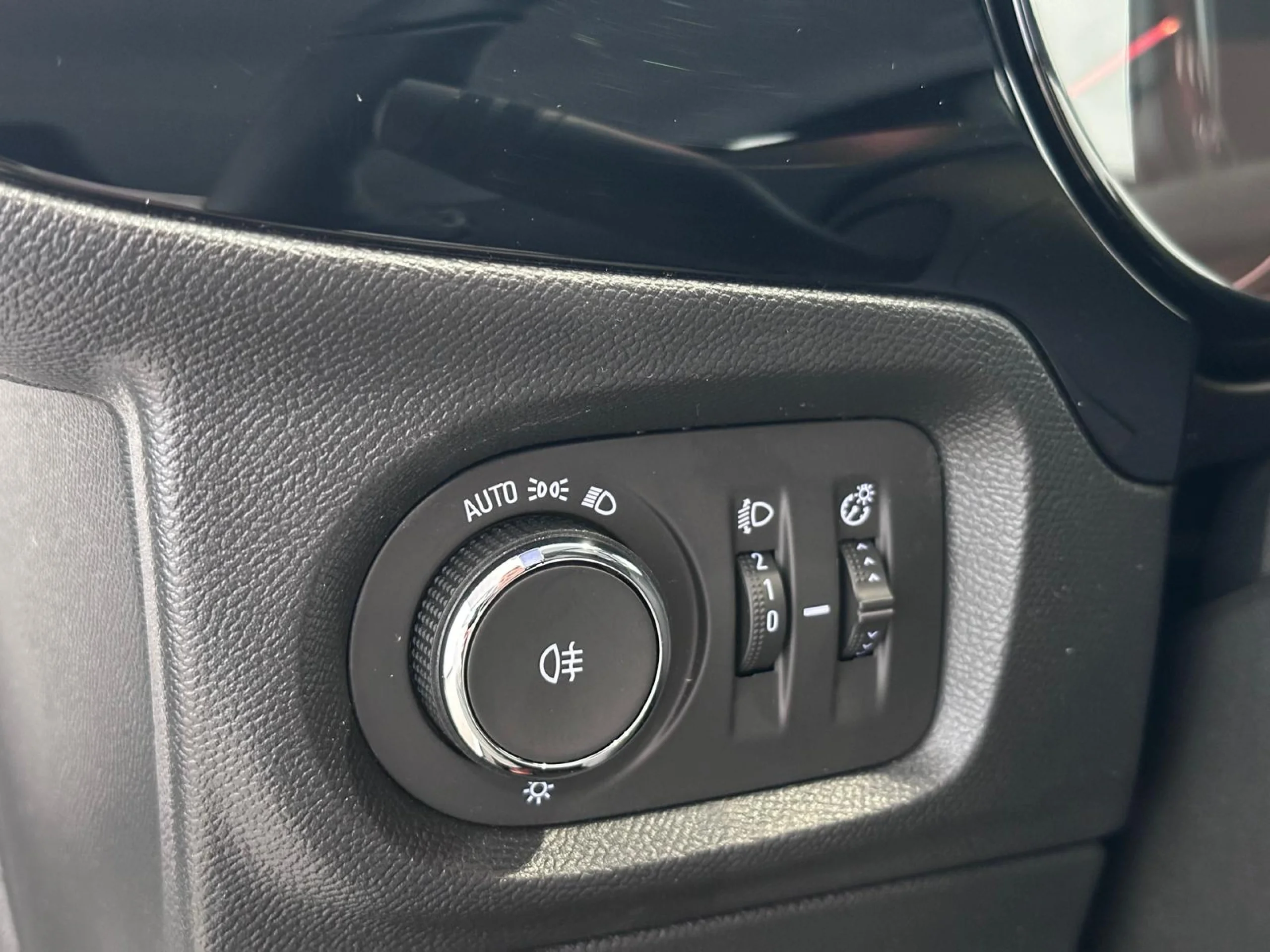 Opel Corsa 1.2T XHL S/S Edition 100 - Foto 15