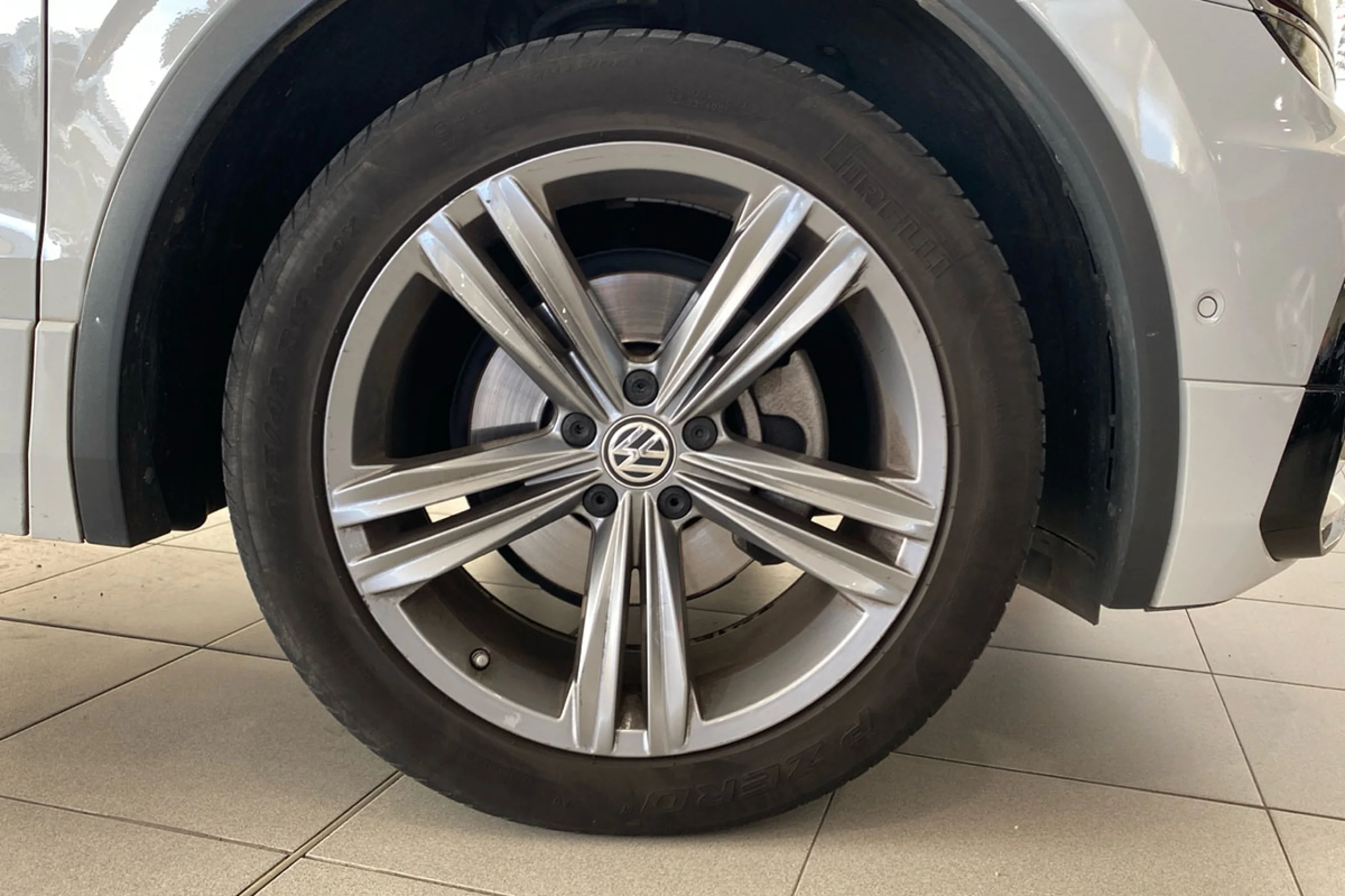 Volkswagen Tiguan Allspace Advance 2.0 TDI 110kW 150CV - Foto 12