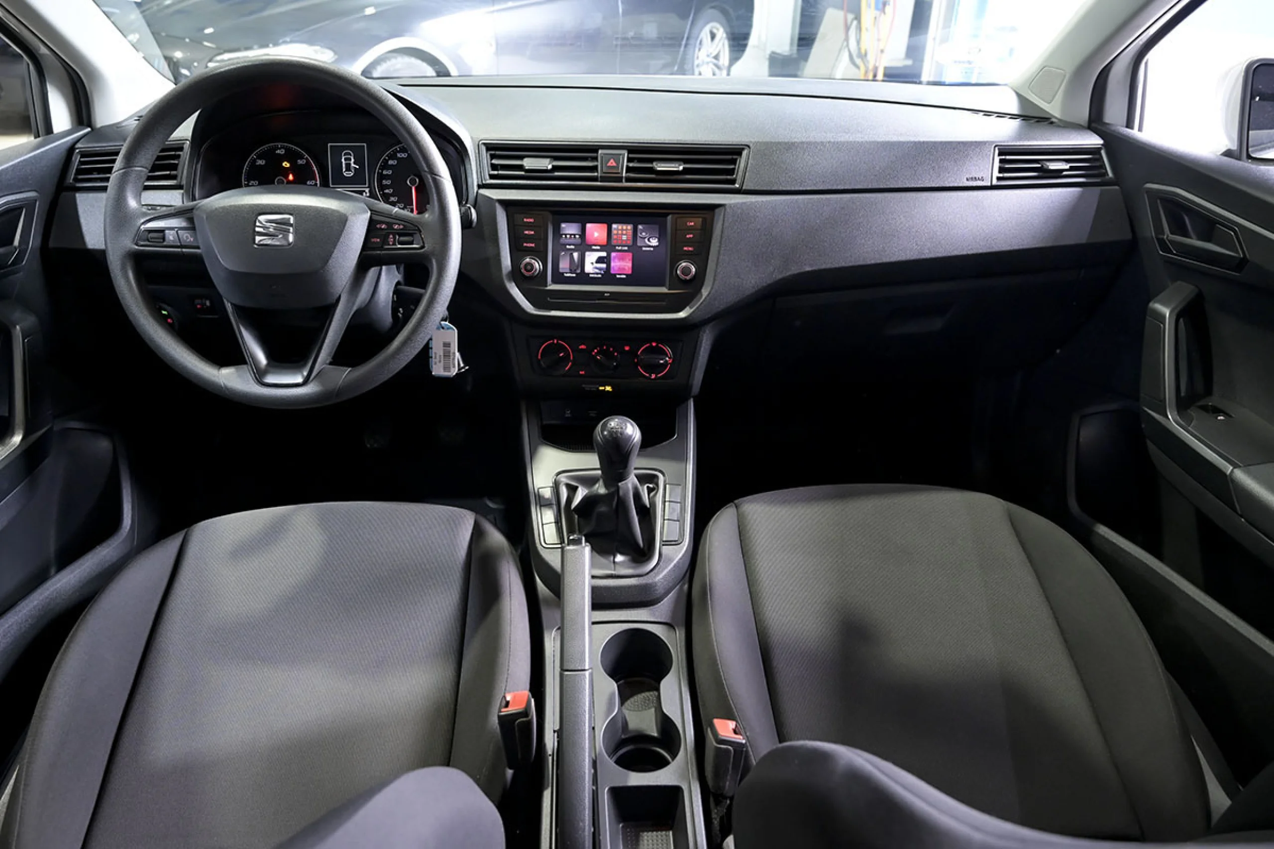 Seat Ibiza 1.6 TDI 70kW 95CV Reference - Foto 8