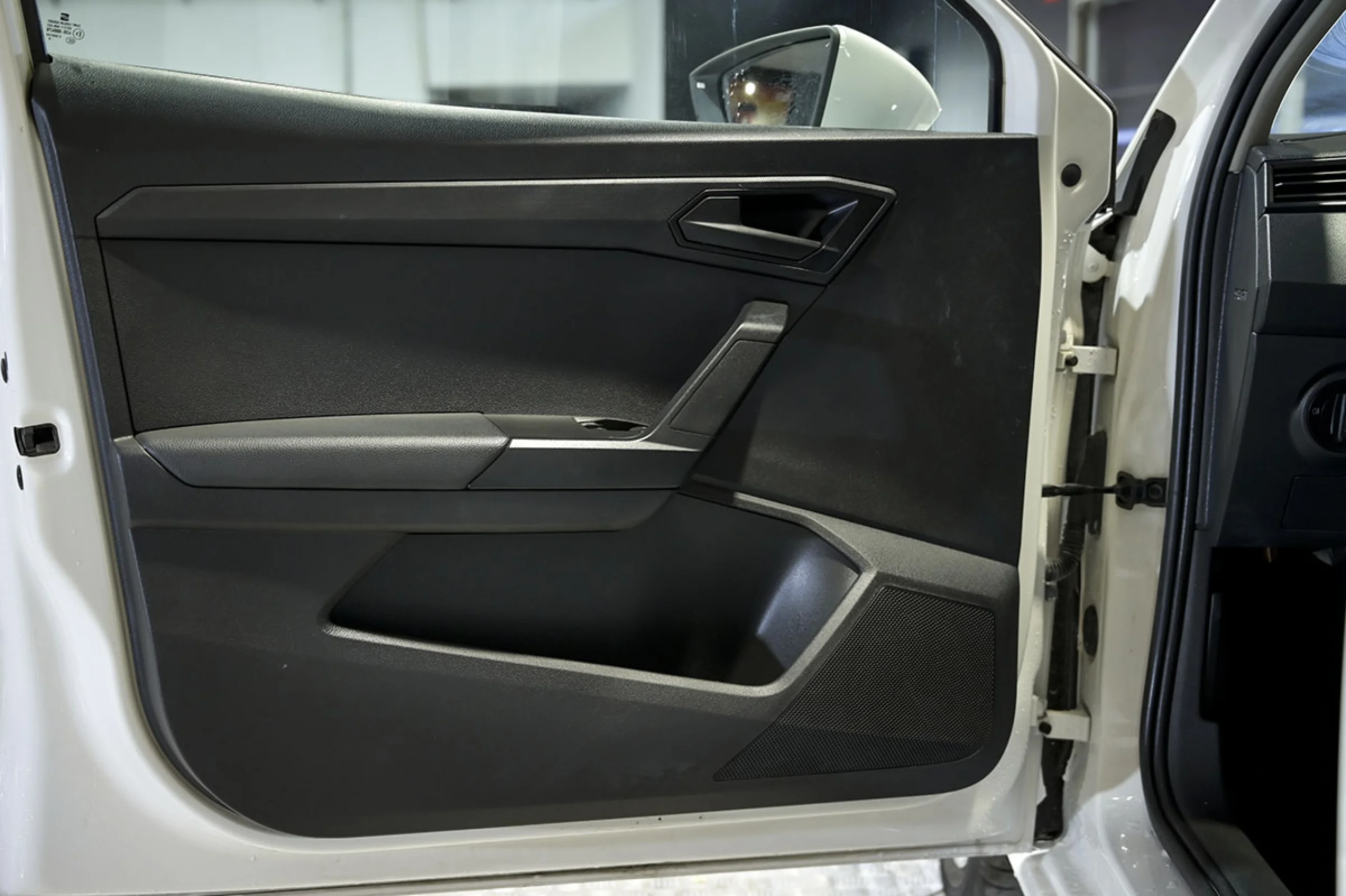 Seat Ibiza 1.6 TDI 70kW 95CV Reference - Foto 21