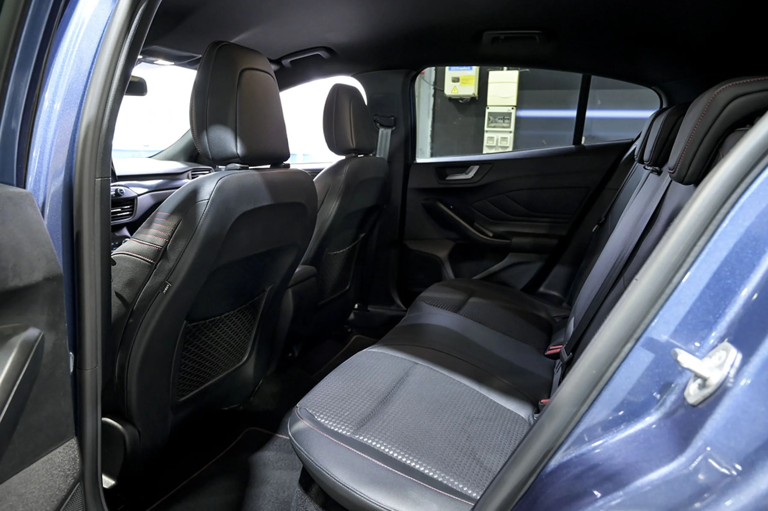 Ford Focus 2.0 Ecoblue 110kW STLine - Foto 16