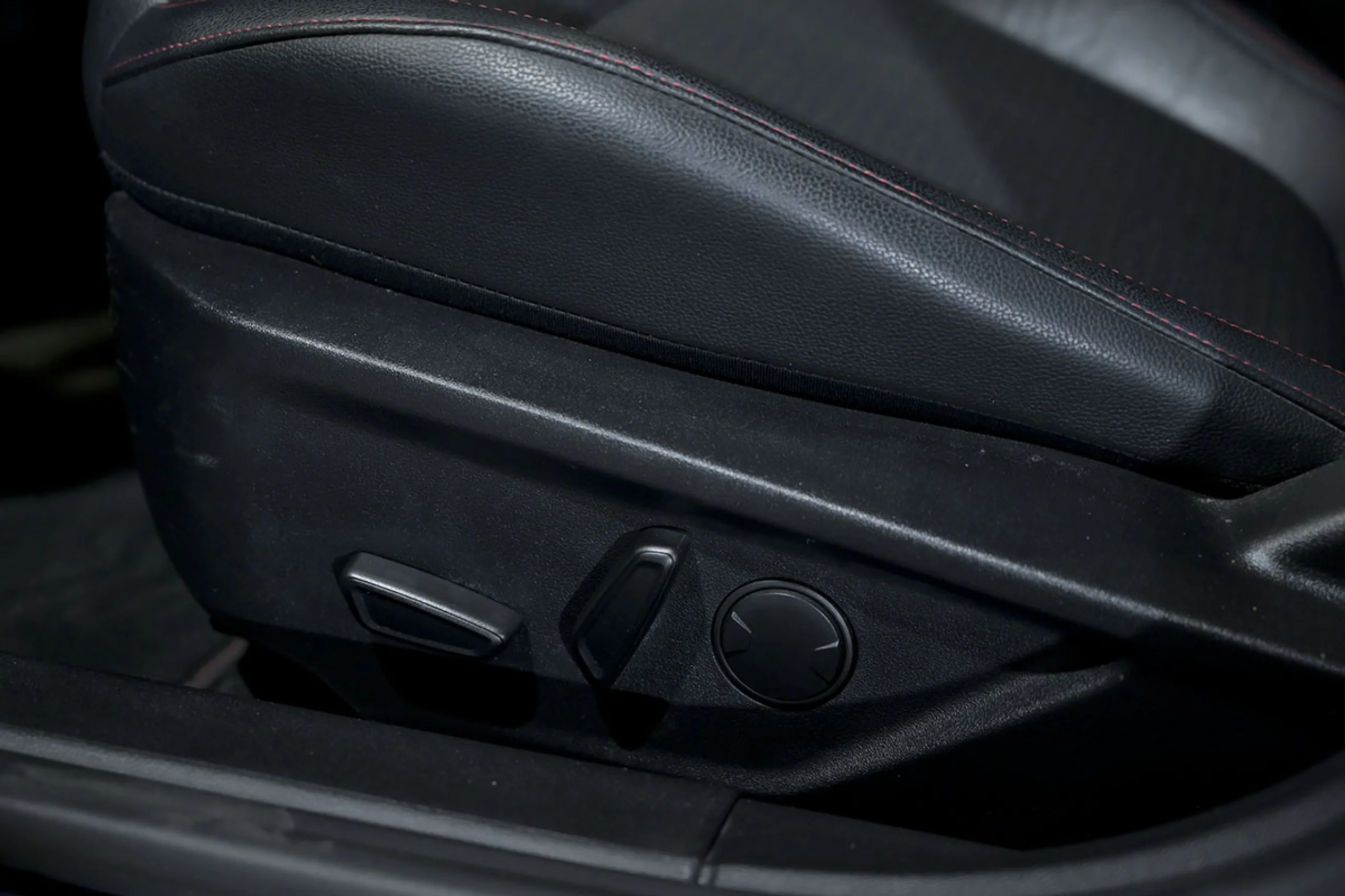 Ford Focus 2.0 Ecoblue 110kW STLine - Foto 23