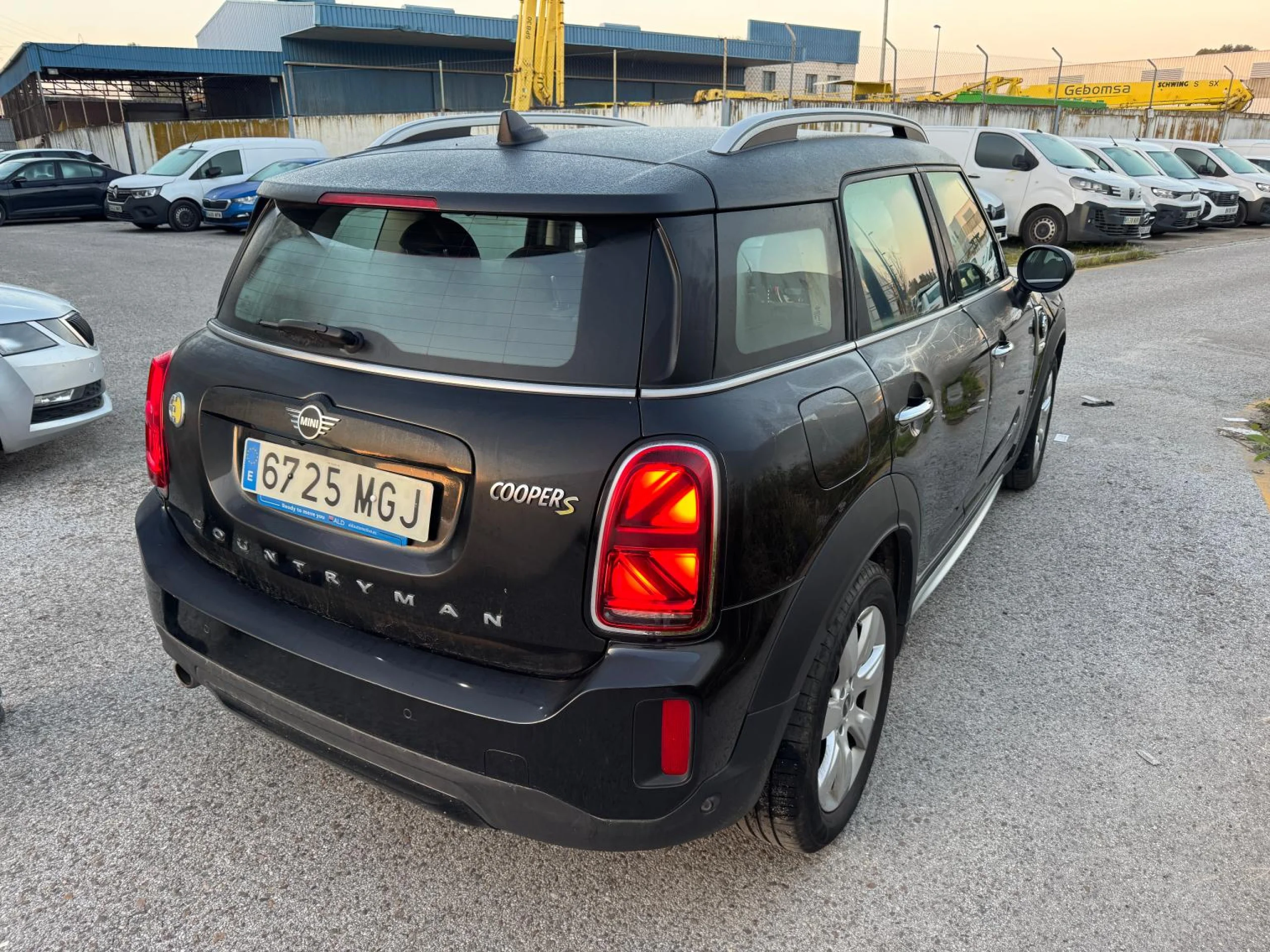 Mini Cooper S E ALL4 Countryman COUNTRYMAN Cooper SE ALL4 - Foto 3