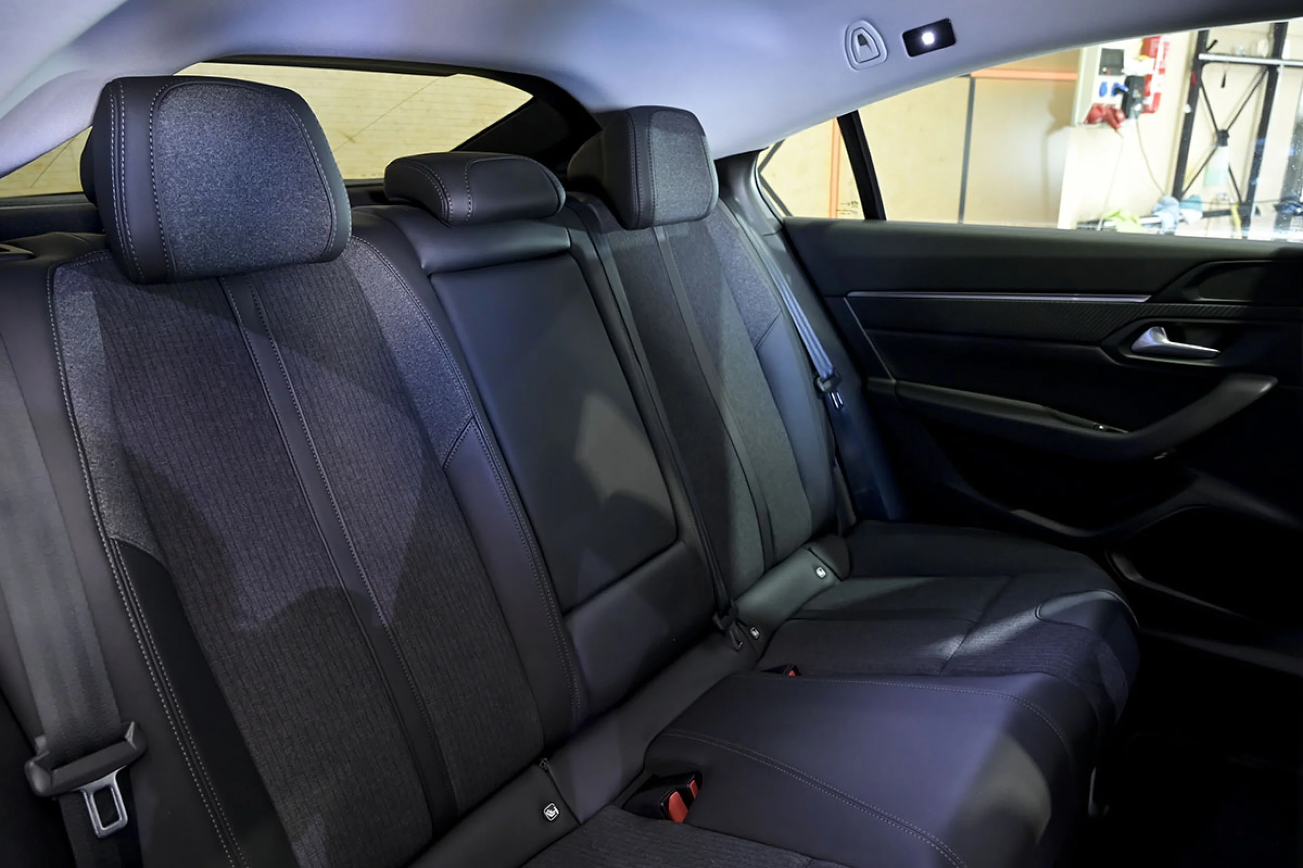 Peugeot 508 5P Allure Pack BlueHDi 130 SS EAT8 - Foto 17