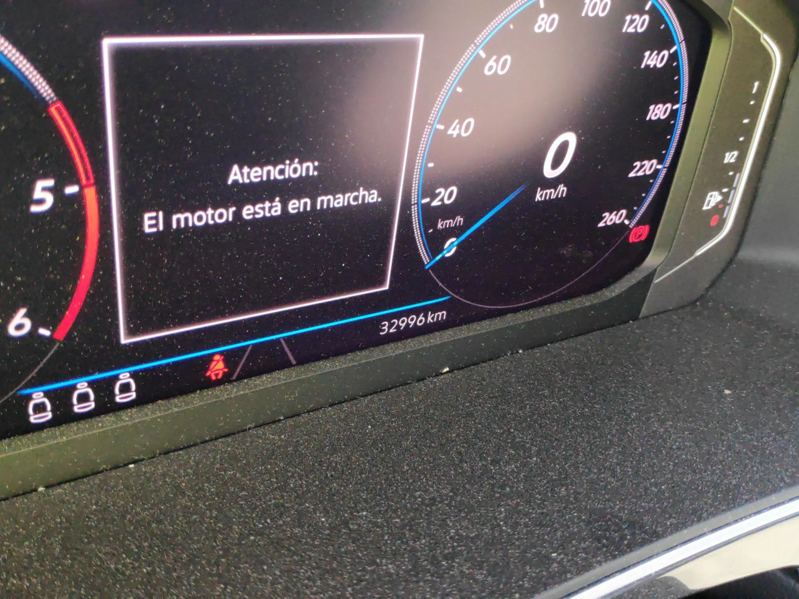 Volkswagen Tiguan R-Line 2.0 TDI 110kW (150CV) DSG - Foto 8