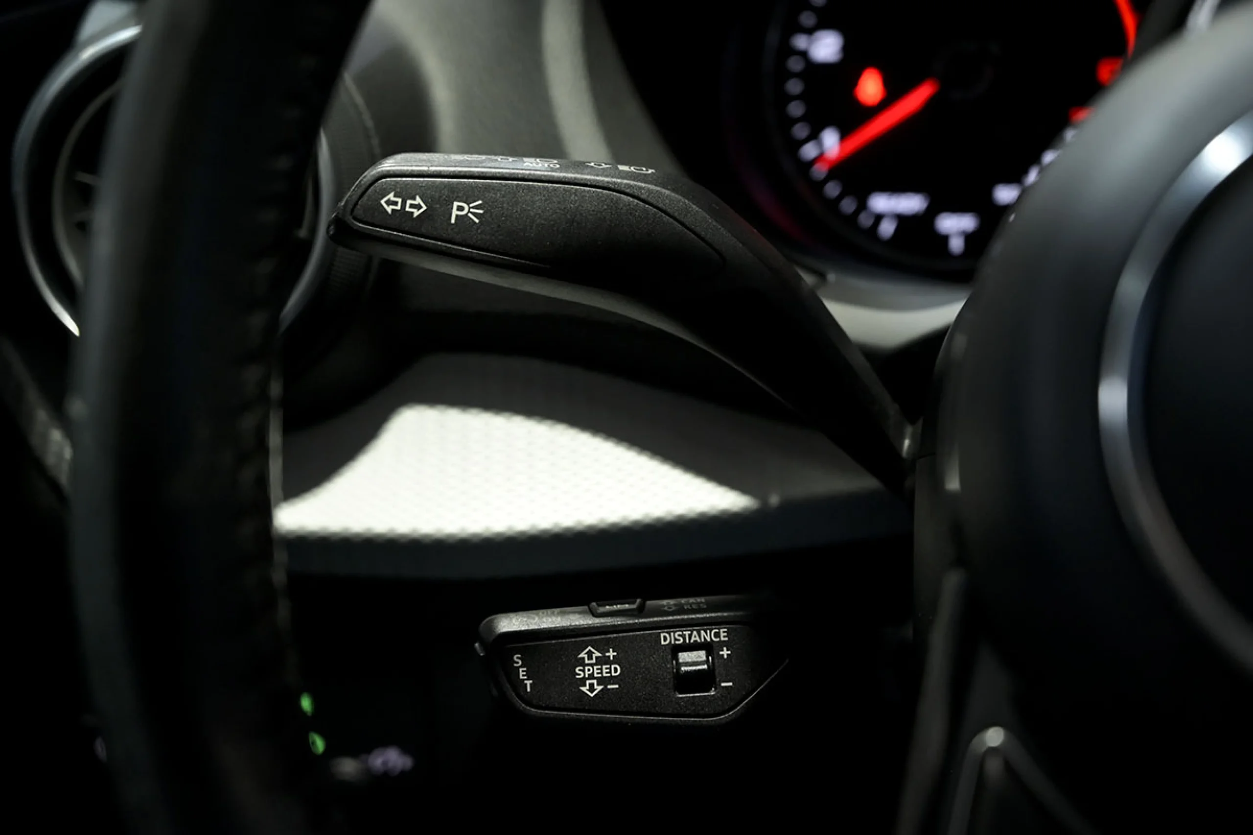 Audi Q2 Advanced 30 TDI 85kW 116CV S tronic - Foto 24