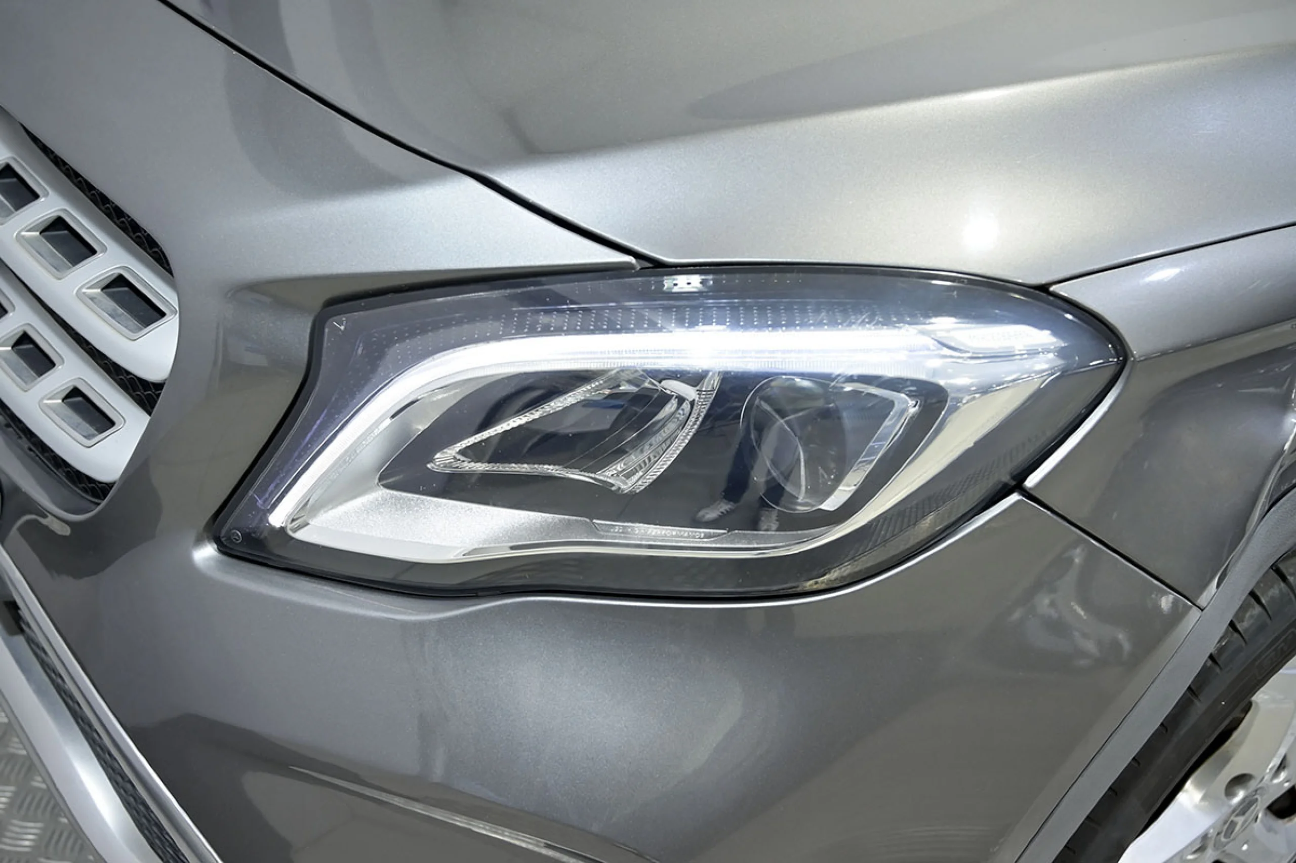 Mercedes-Benz GLA 180 Clase GLA GLA 180 - Foto 19