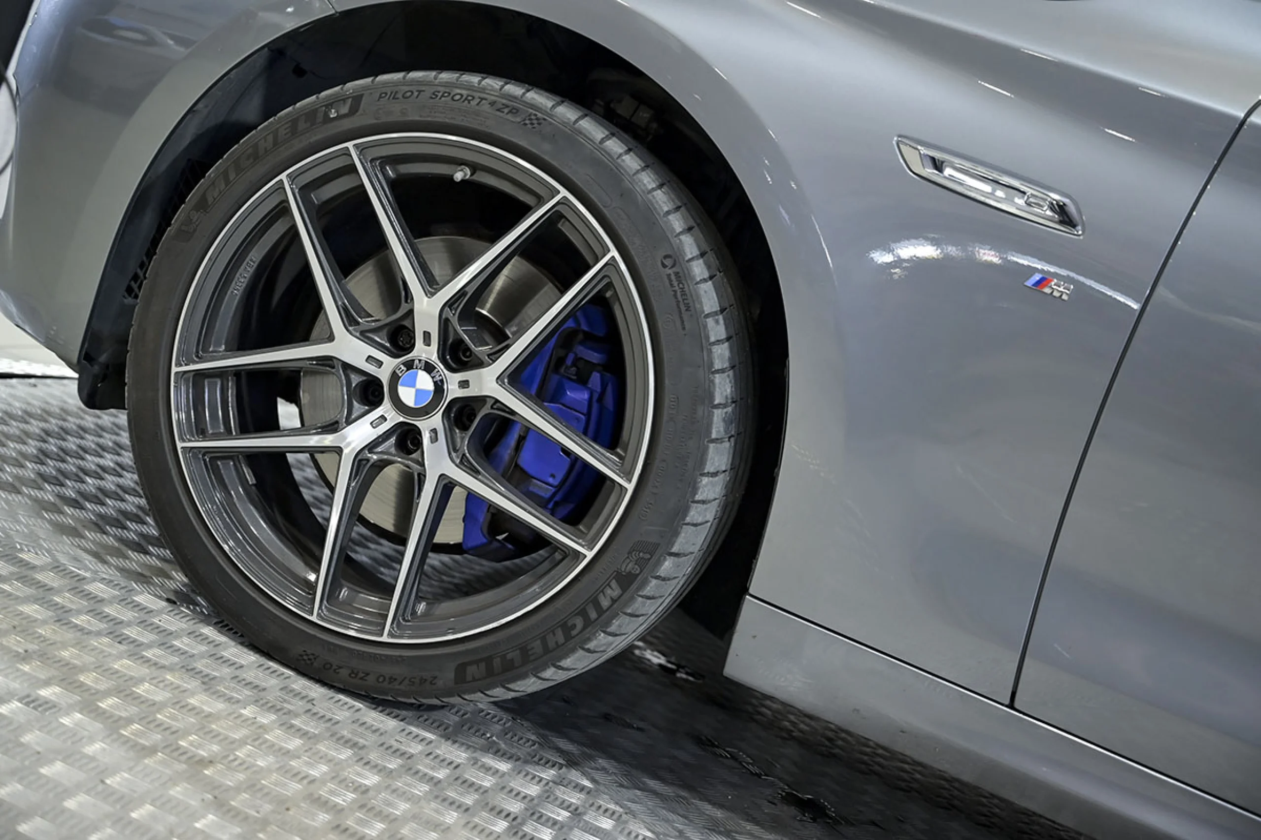 BMW 535 Serie 5 535d xDrive Gran Turismo - Foto 13