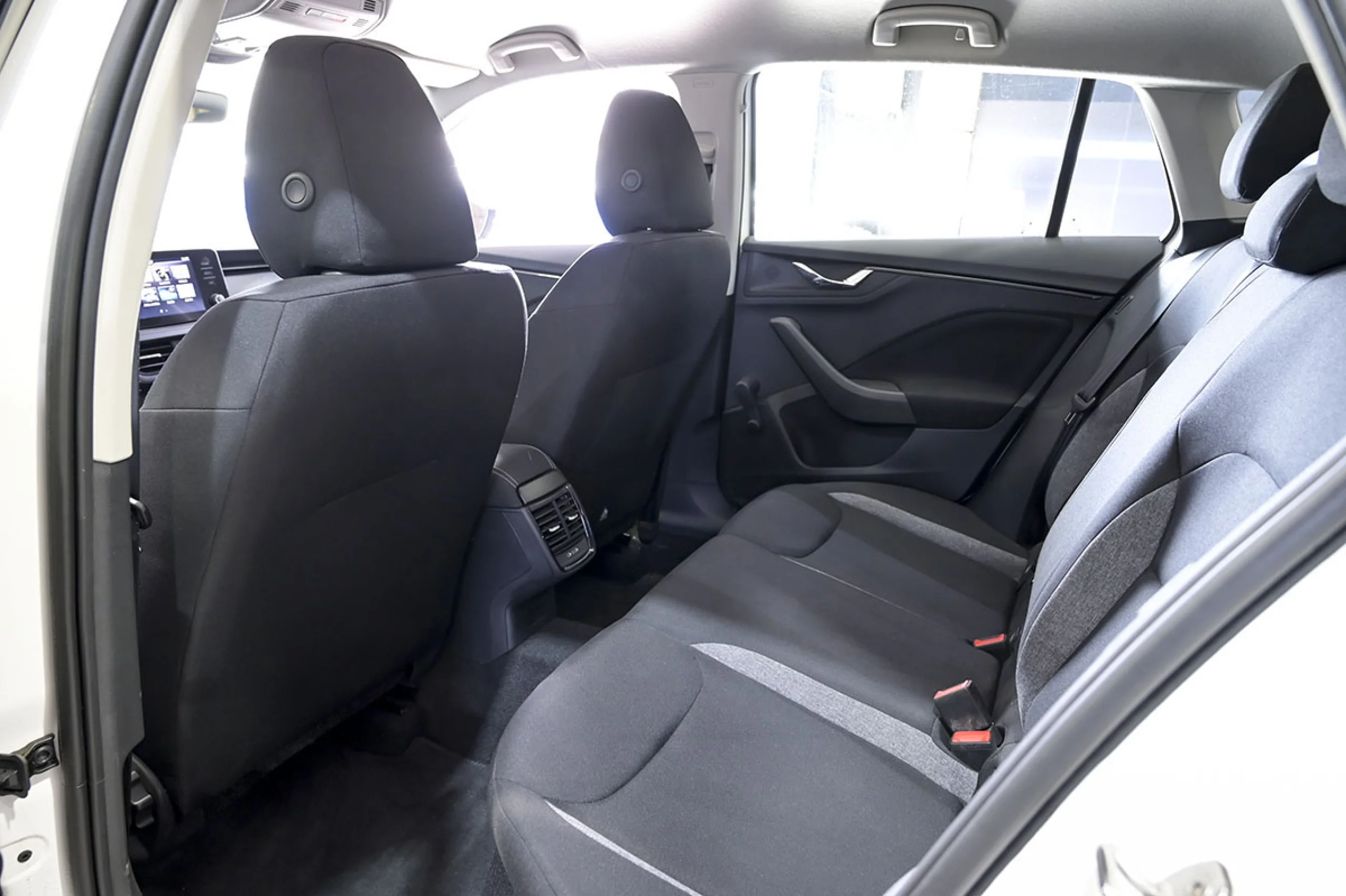 Skoda Scala 1.0 TGI 66KW 90CV Active - Foto 16