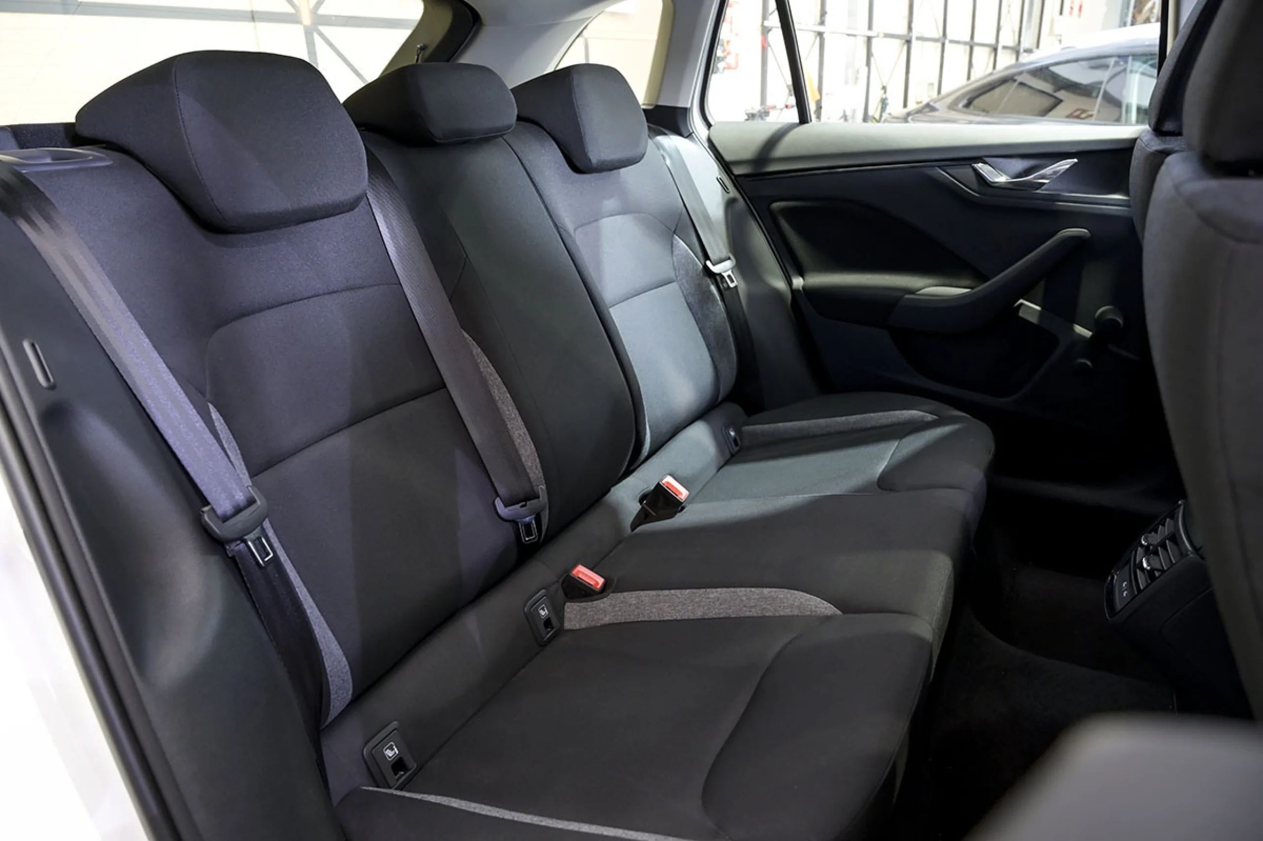 Skoda Scala 1.0 TGI 66KW 90CV Active - Foto 18