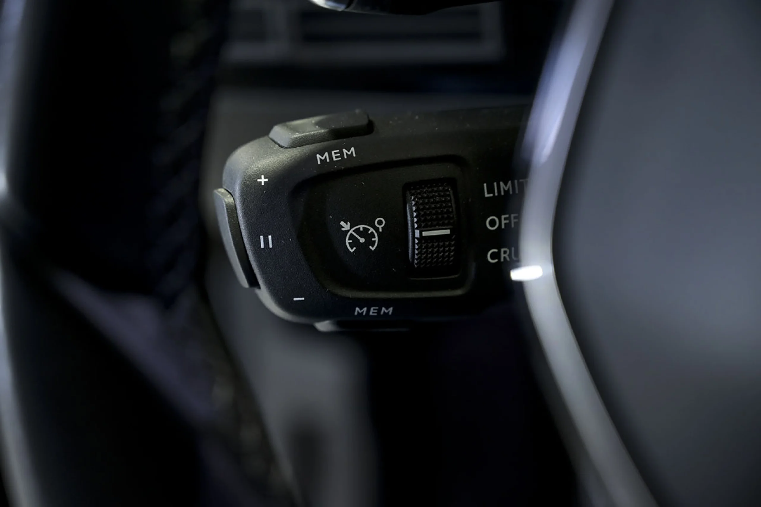 Peugeot 508 5P Allure Pack PureTech 130 SS EAT8 - Foto 25