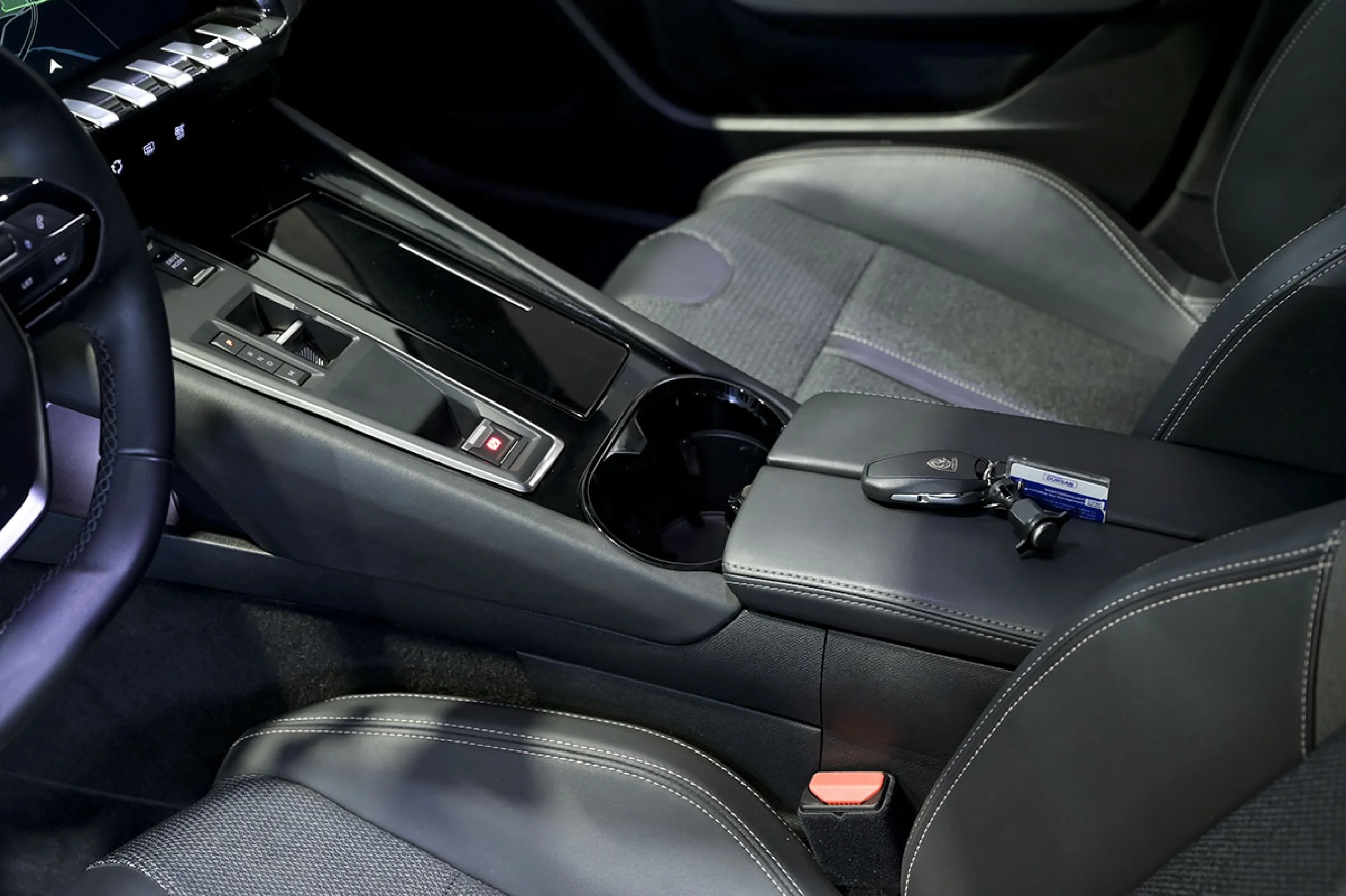 Peugeot 508 5P Allure Pack PureTech 130 SS EAT8 - Foto 31