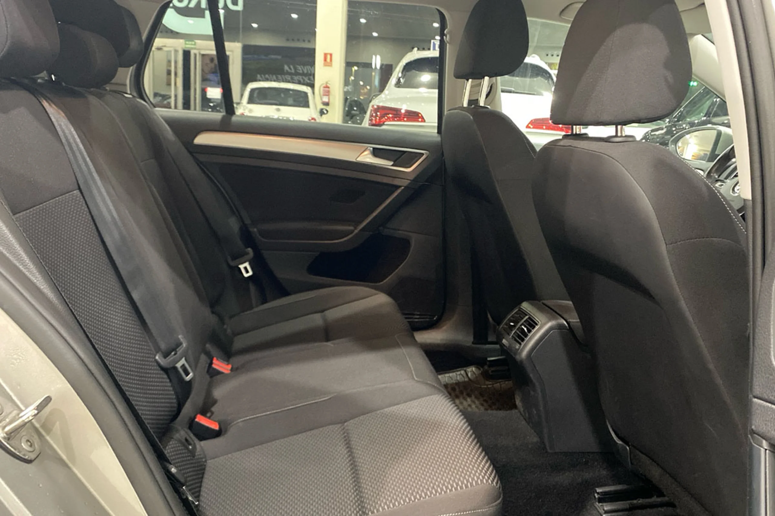 Volkswagen Golf Advance 1.5 TSI EVO 96kW 130CV - Foto 14