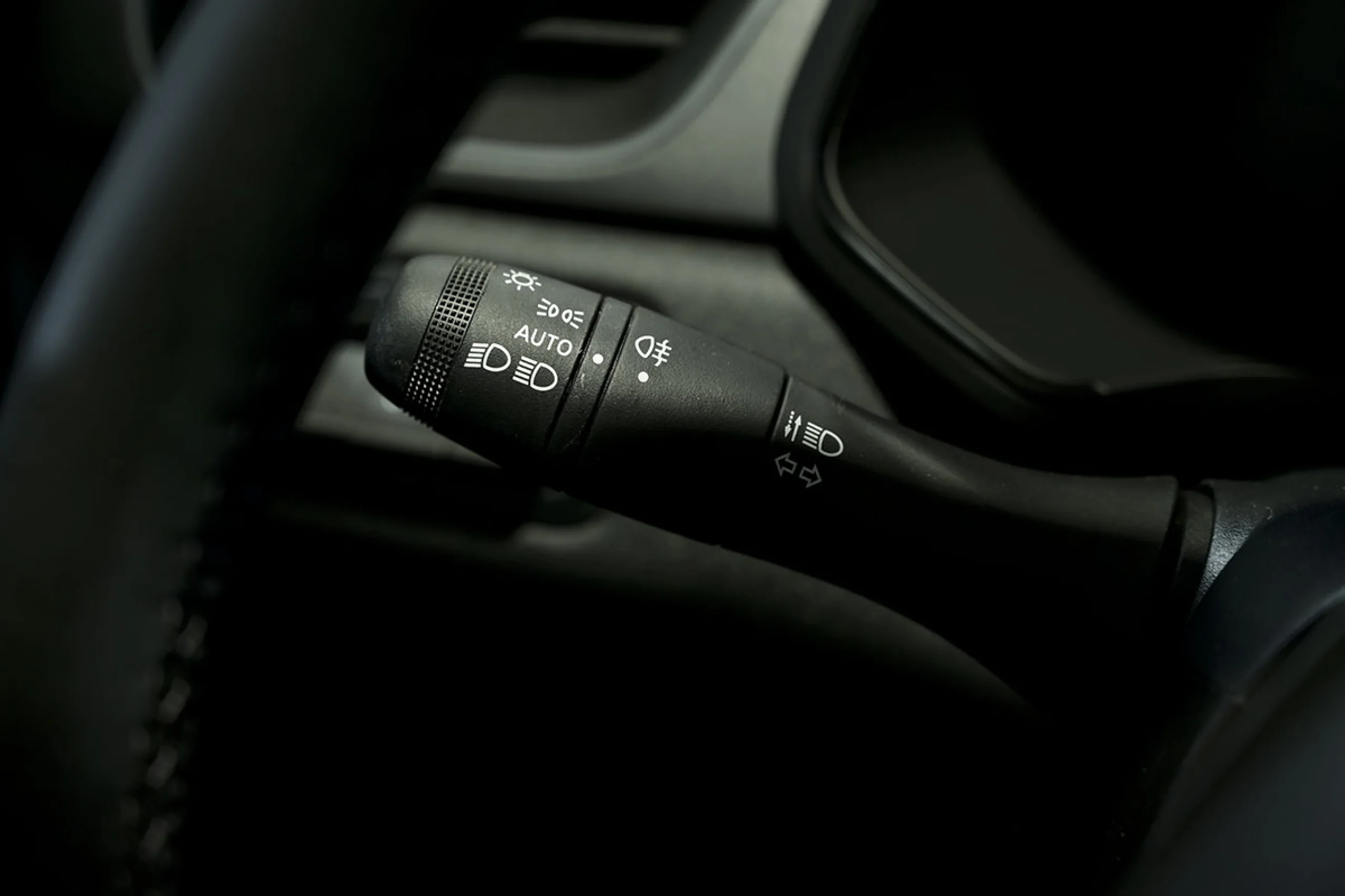 Renault Captur techno TCe 103 kW 140CV mild hybrid - Foto 39