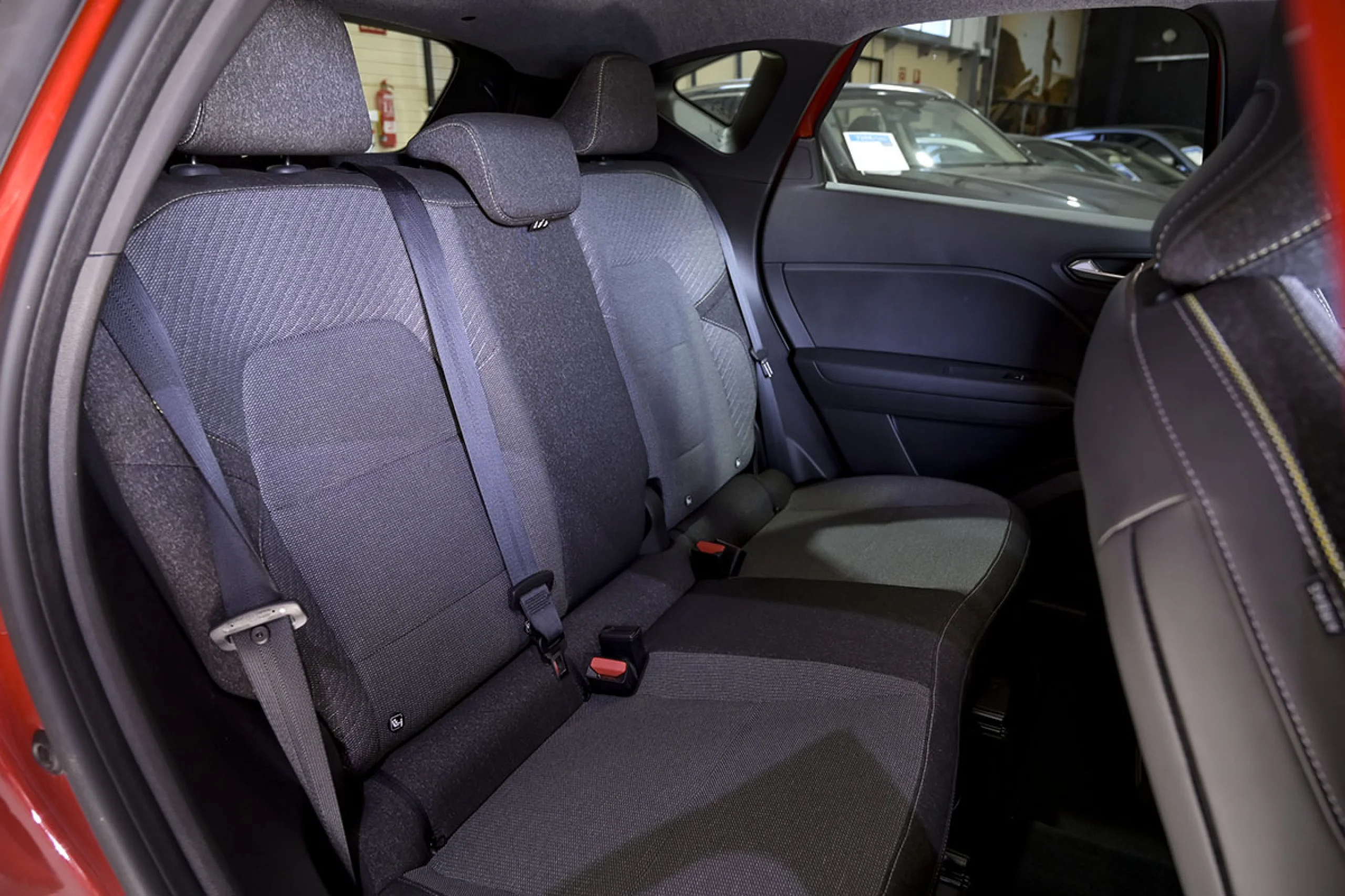 Renault Captur techno TCe 103 kW 140CV mild hybrid - Foto 20