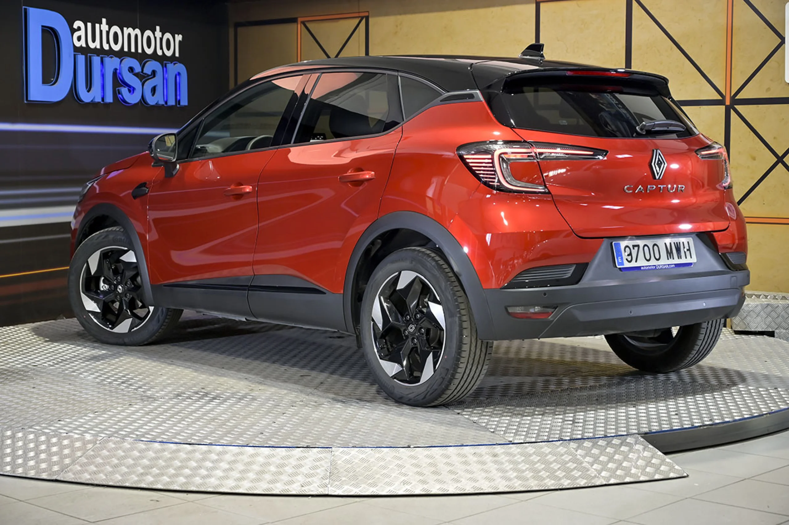 Renault Captur techno TCe 103 kW 140CV mild hybrid - Foto 6