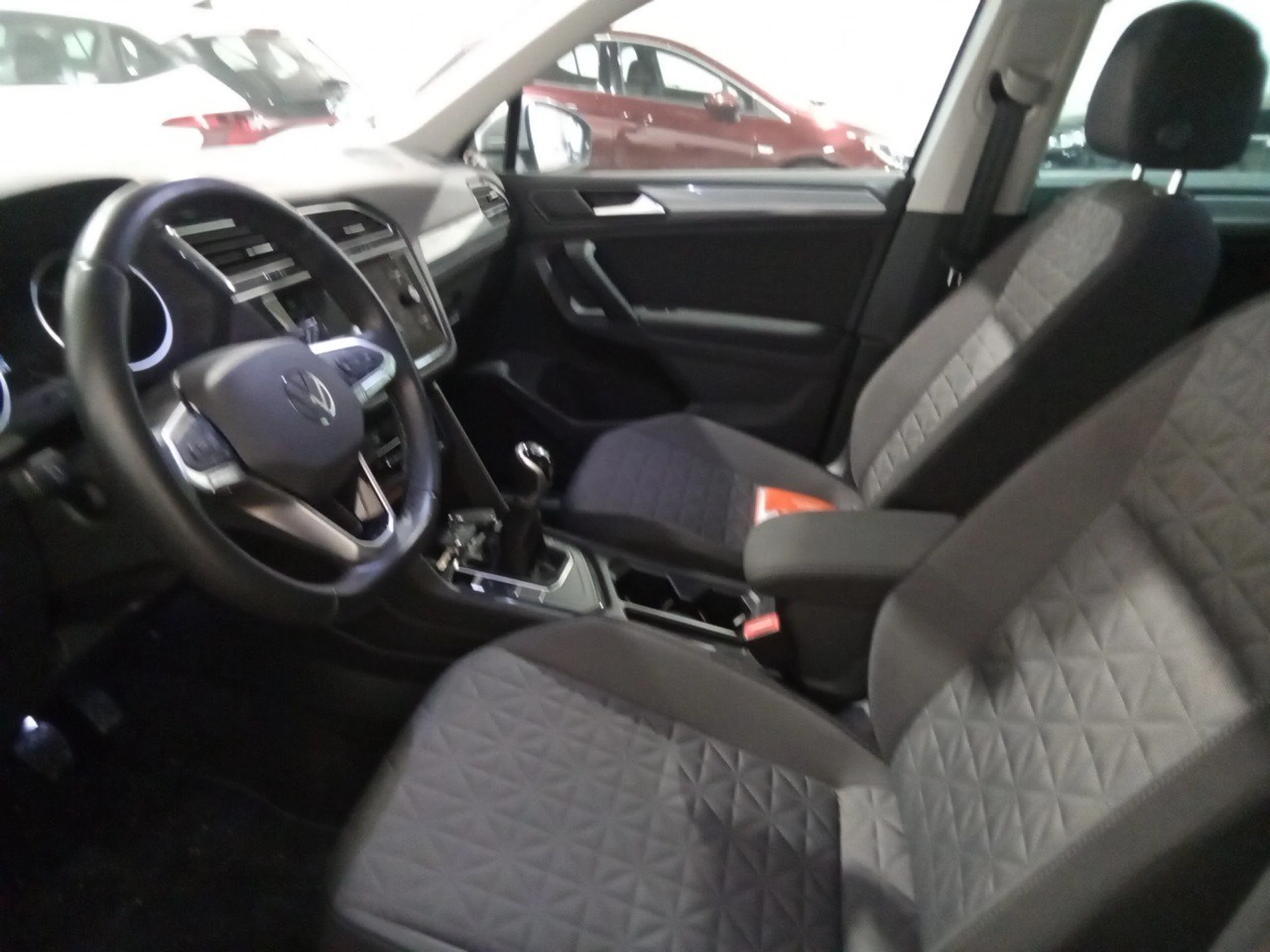 Volkswagen Tiguan Life 2.0 TDI 90kW (122CV) - Foto 7