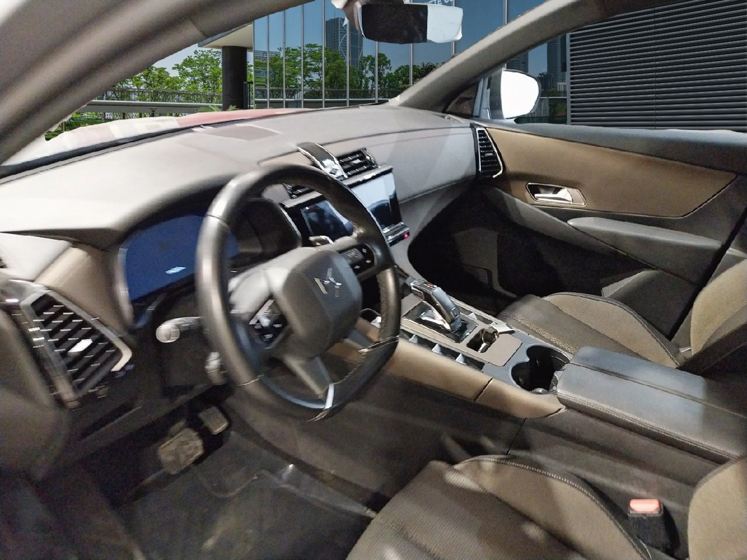 DS DS7 Crossback DS 7 CROSSBACK BlueHDi DE 96kW (130CV) AT Bastille + - Foto 7