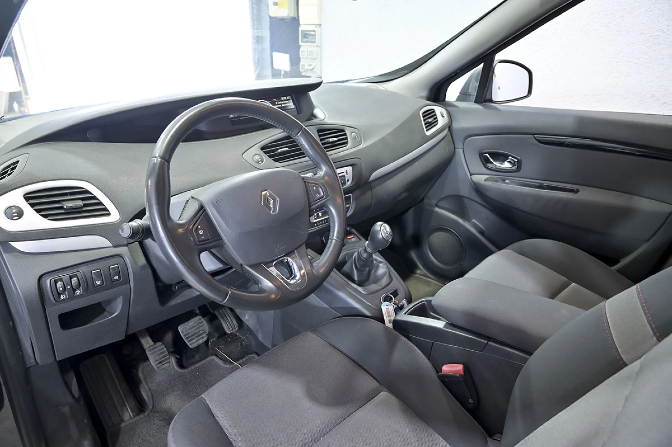 Renault Scenic Grand Scénic Selection Energy TCe 115 5p - Foto 6