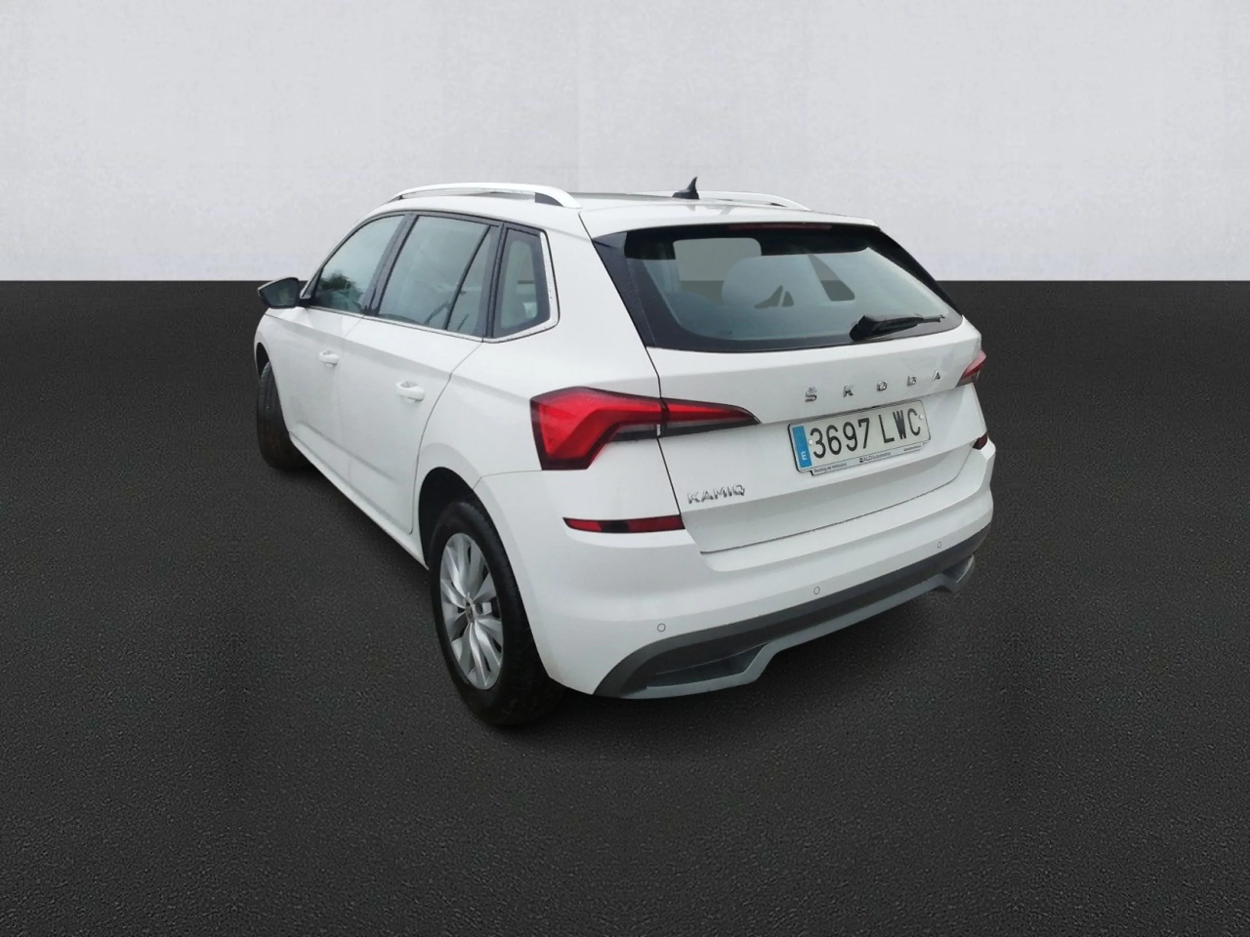 Skoda Kamiq 1.0 TSI 81kW (110CV) DSG Emotion - Foto 6