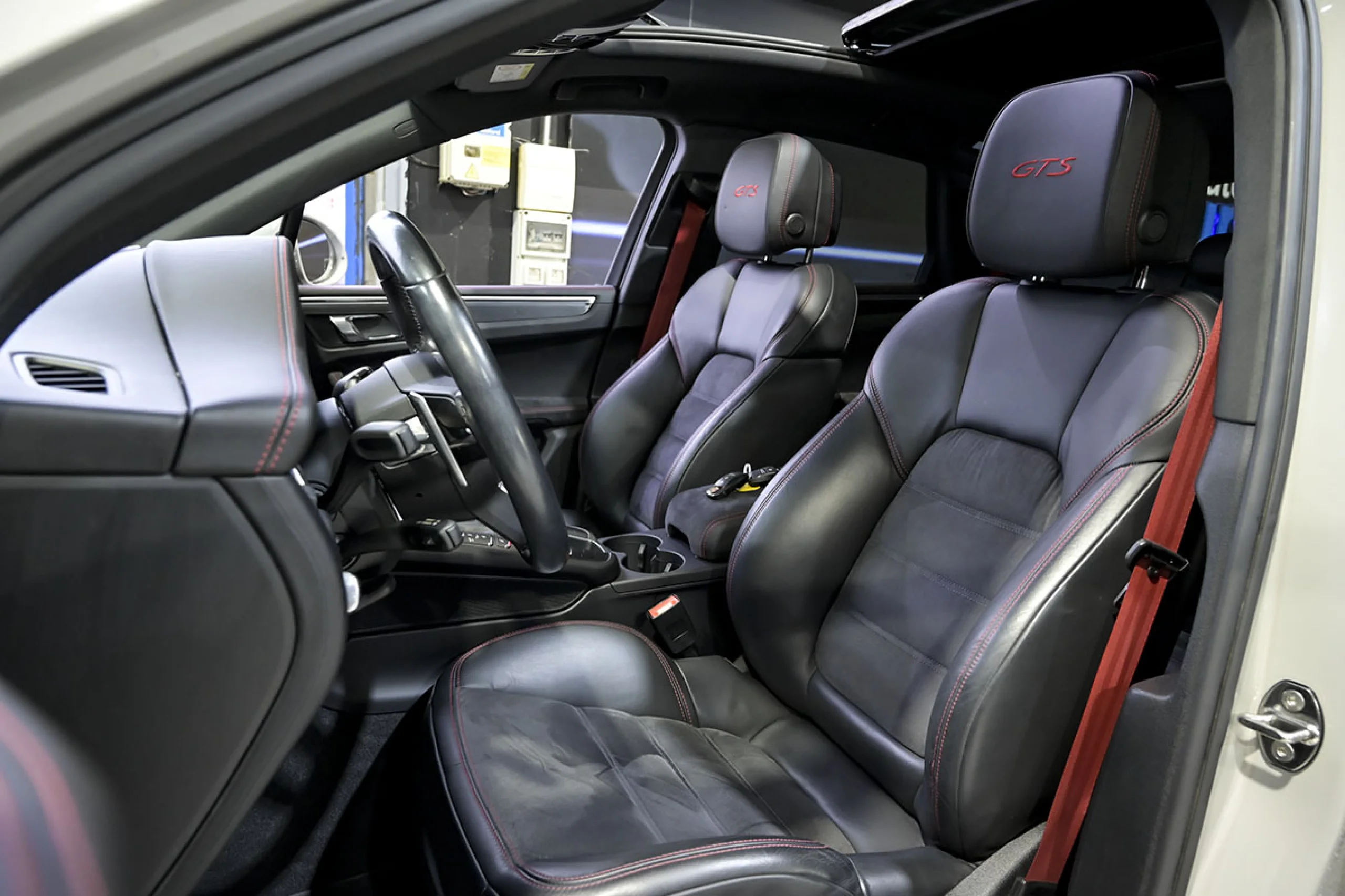 Porsche Macan GTS - Foto 36