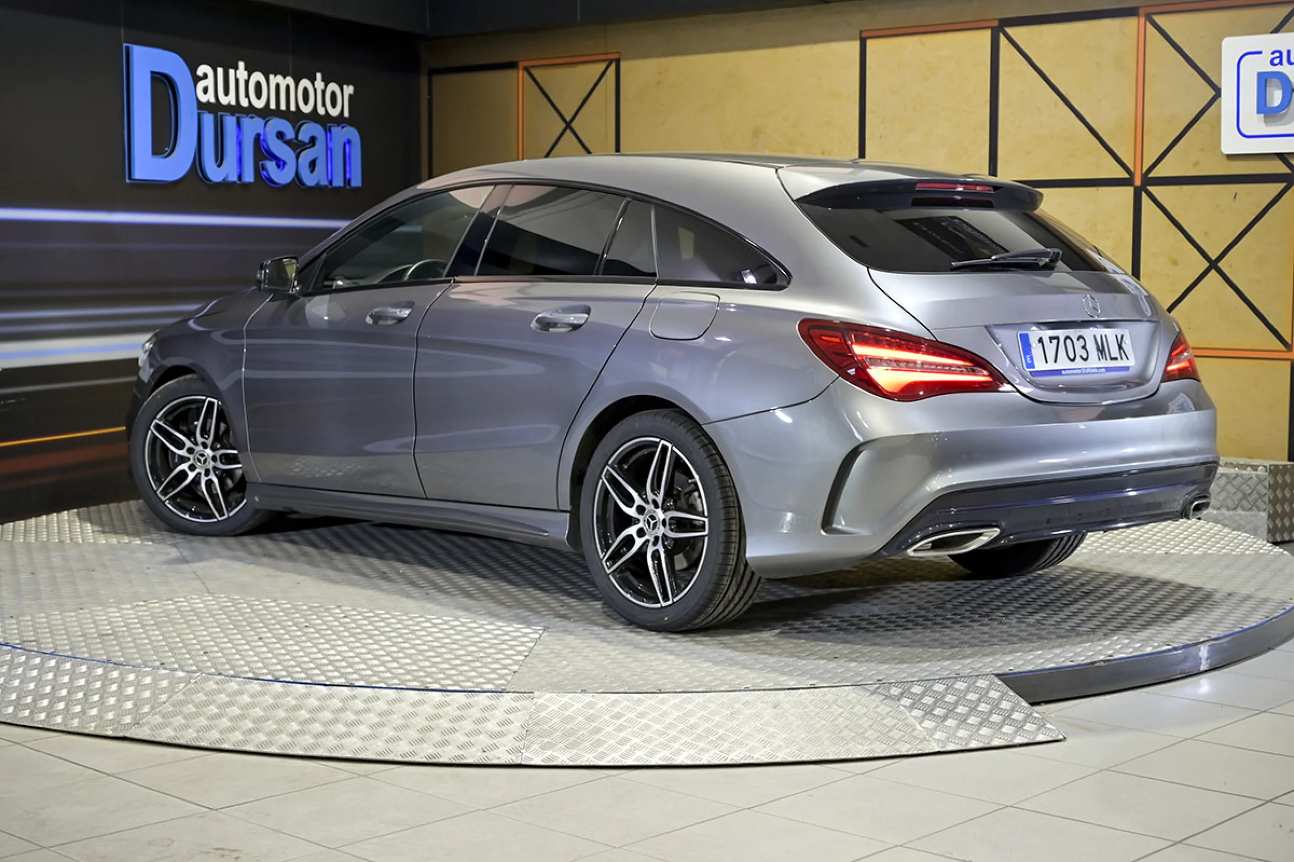 Mercedes-Benz CLA 200 MERCEDES-BENZ Clase CLA CLA 200 d Shooting Brake - Foto 4