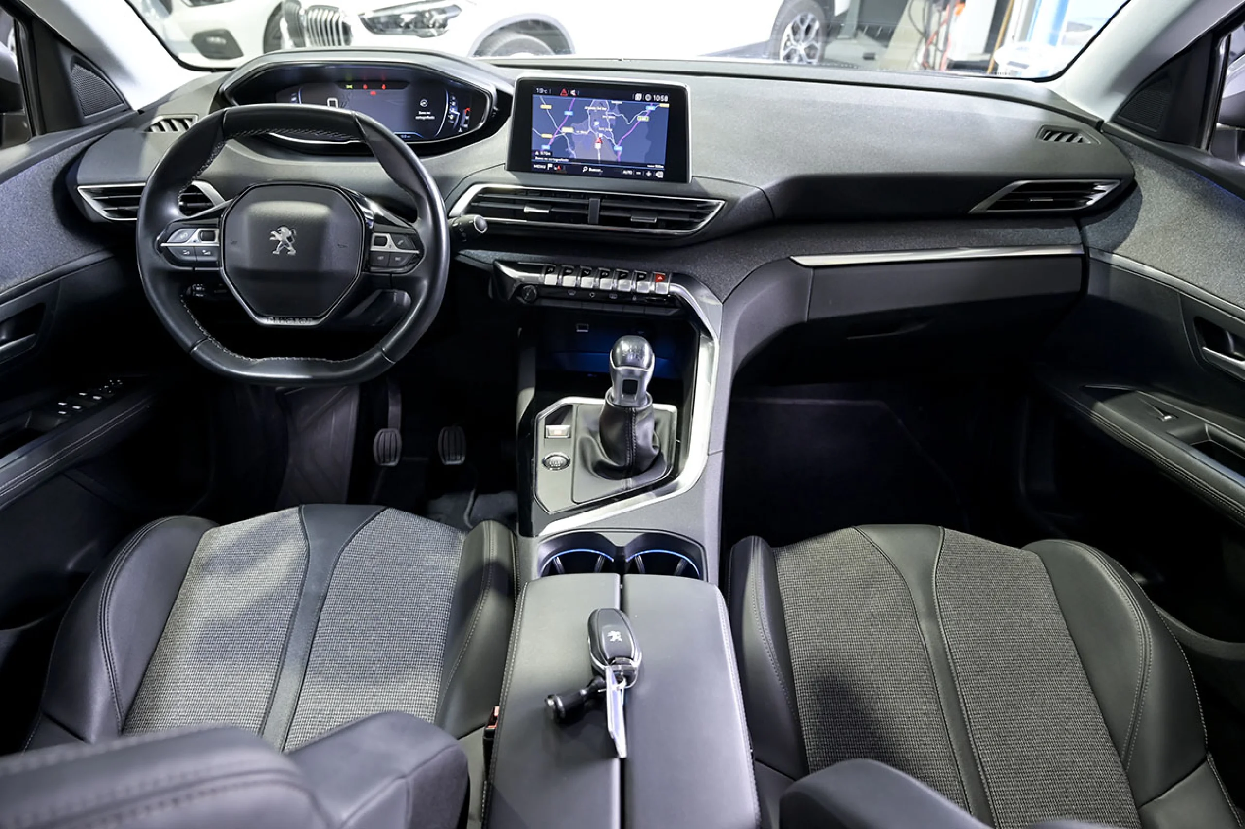 Peugeot 3008 1.5 BlueHDi 96kW 130CV SS Allure - Foto 8