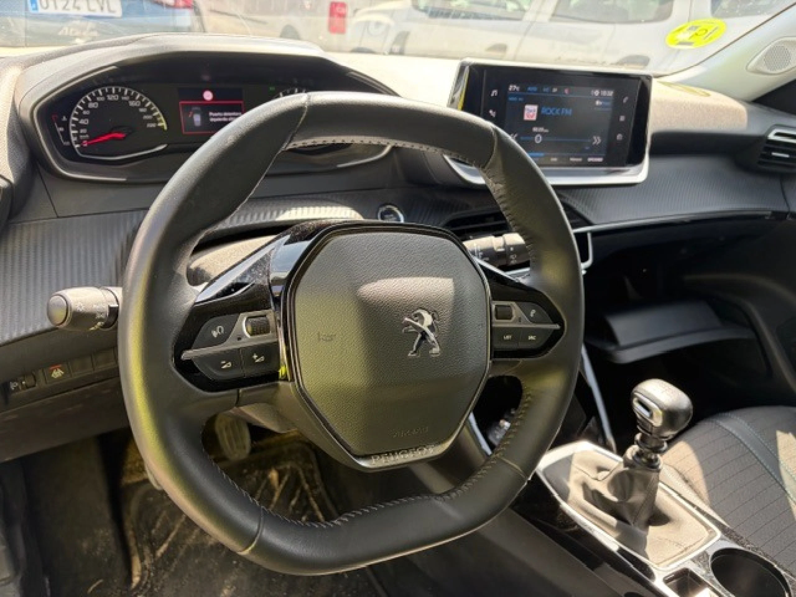 Peugeot 2008 Allure BlueHDI 81kW (110CV) - Foto 7