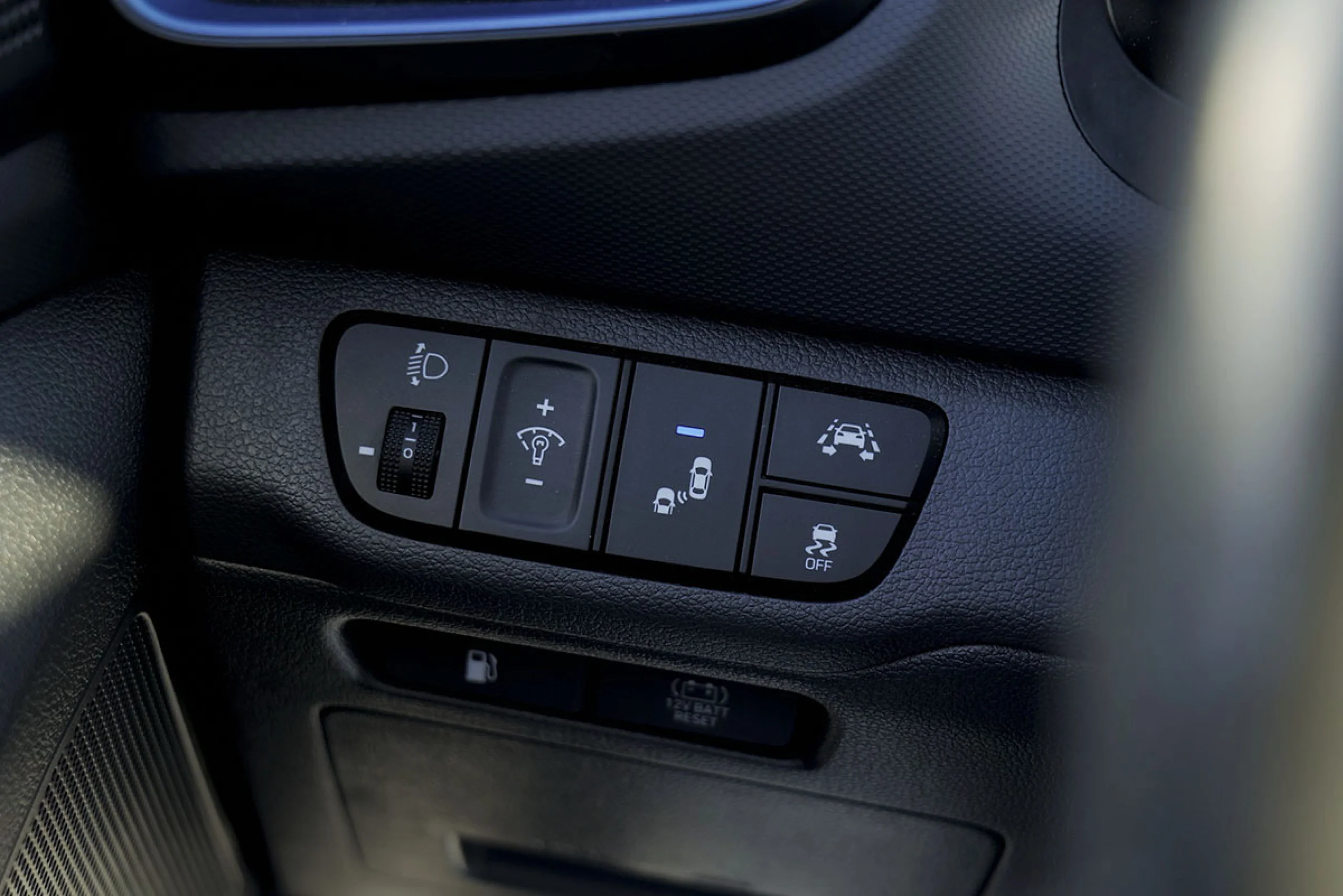 Hyundai Ioniq 1.6 GDI HEV Style DCT - Foto 23