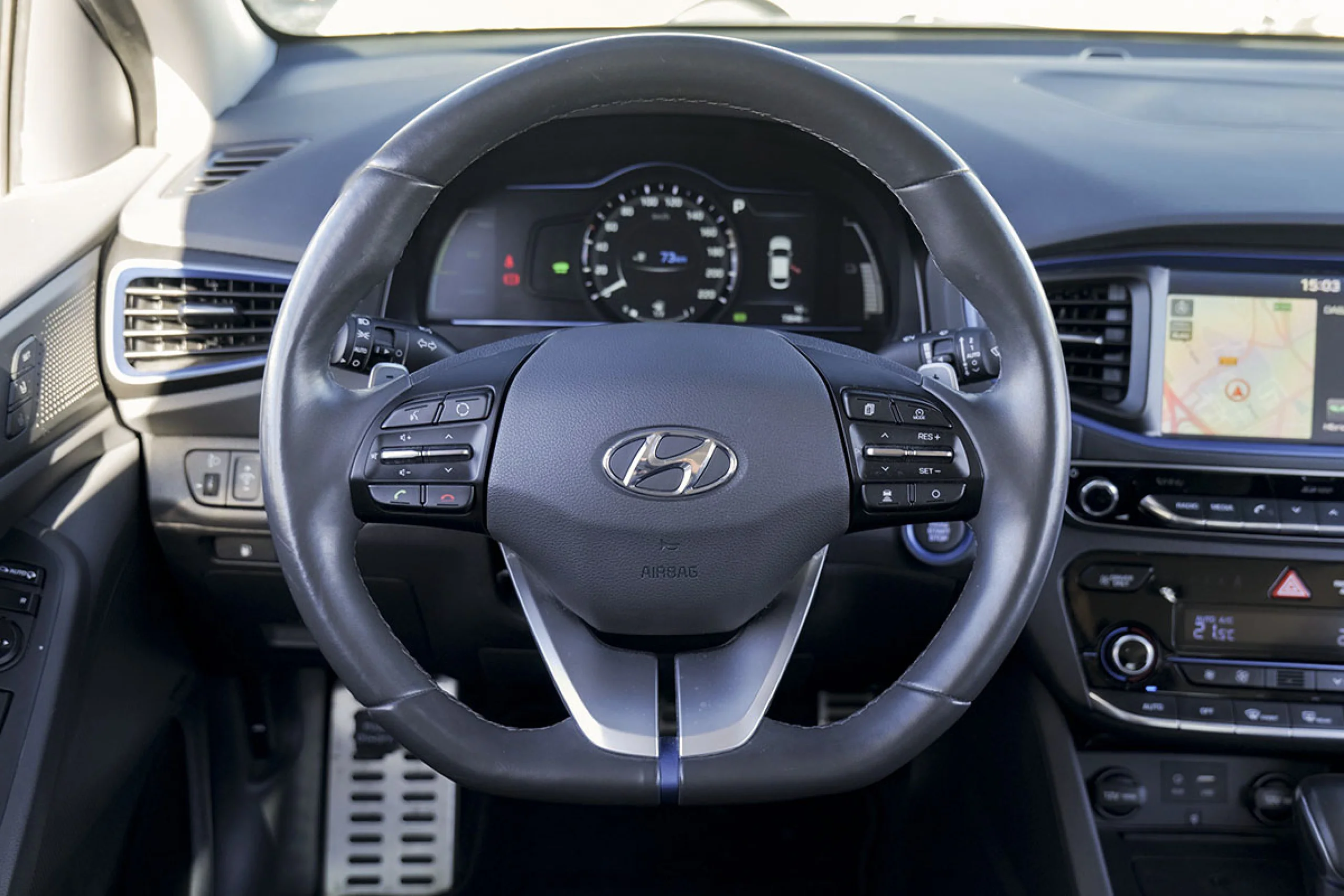 Hyundai Ioniq 1.6 GDI HEV Style DCT - Foto 25
