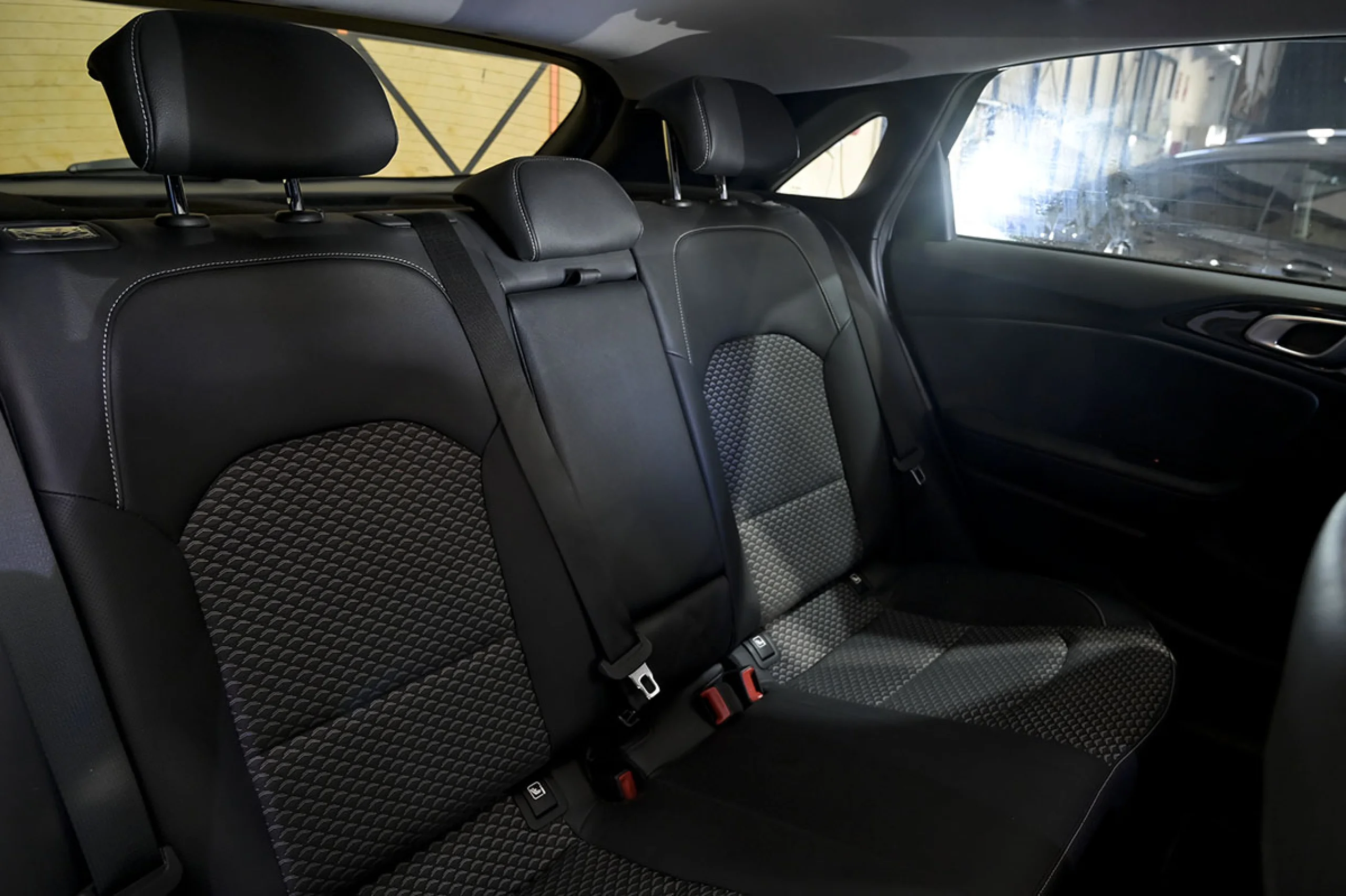 Kia Ceed cee d 1.0 TGDi 74kW 100CV Tech - Foto 17