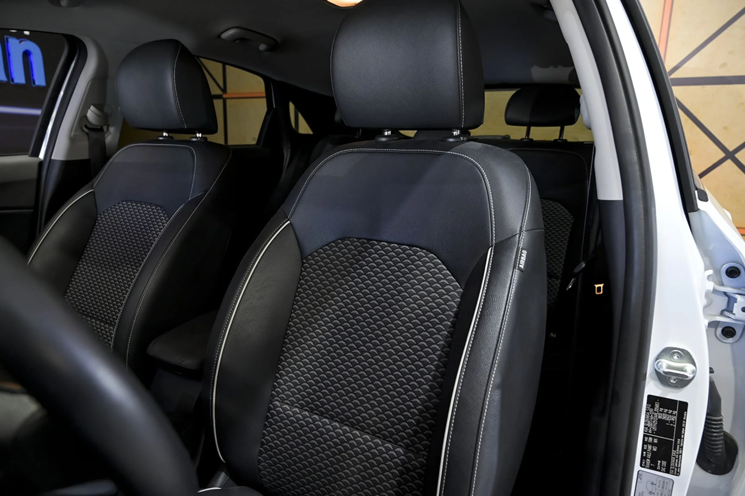 Kia Ceed cee d 1.0 TGDi 74kW 100CV Tech - Foto 9