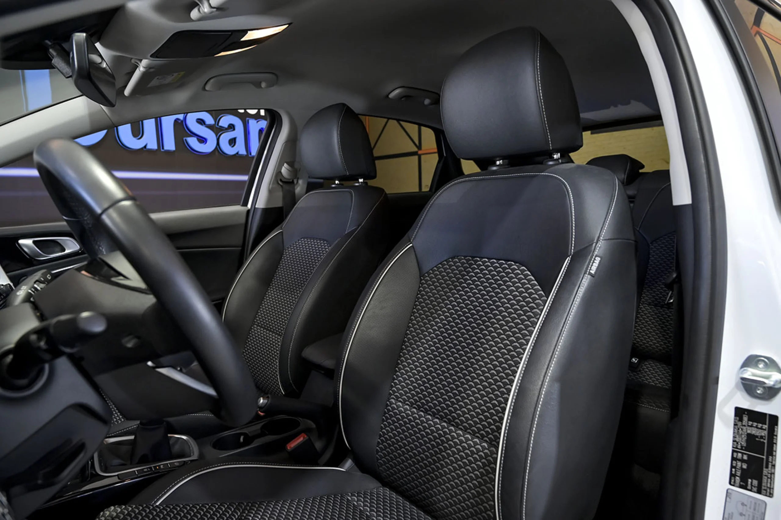 Kia Ceed cee d 1.0 TGDi 74kW 100CV Tech - Foto 23