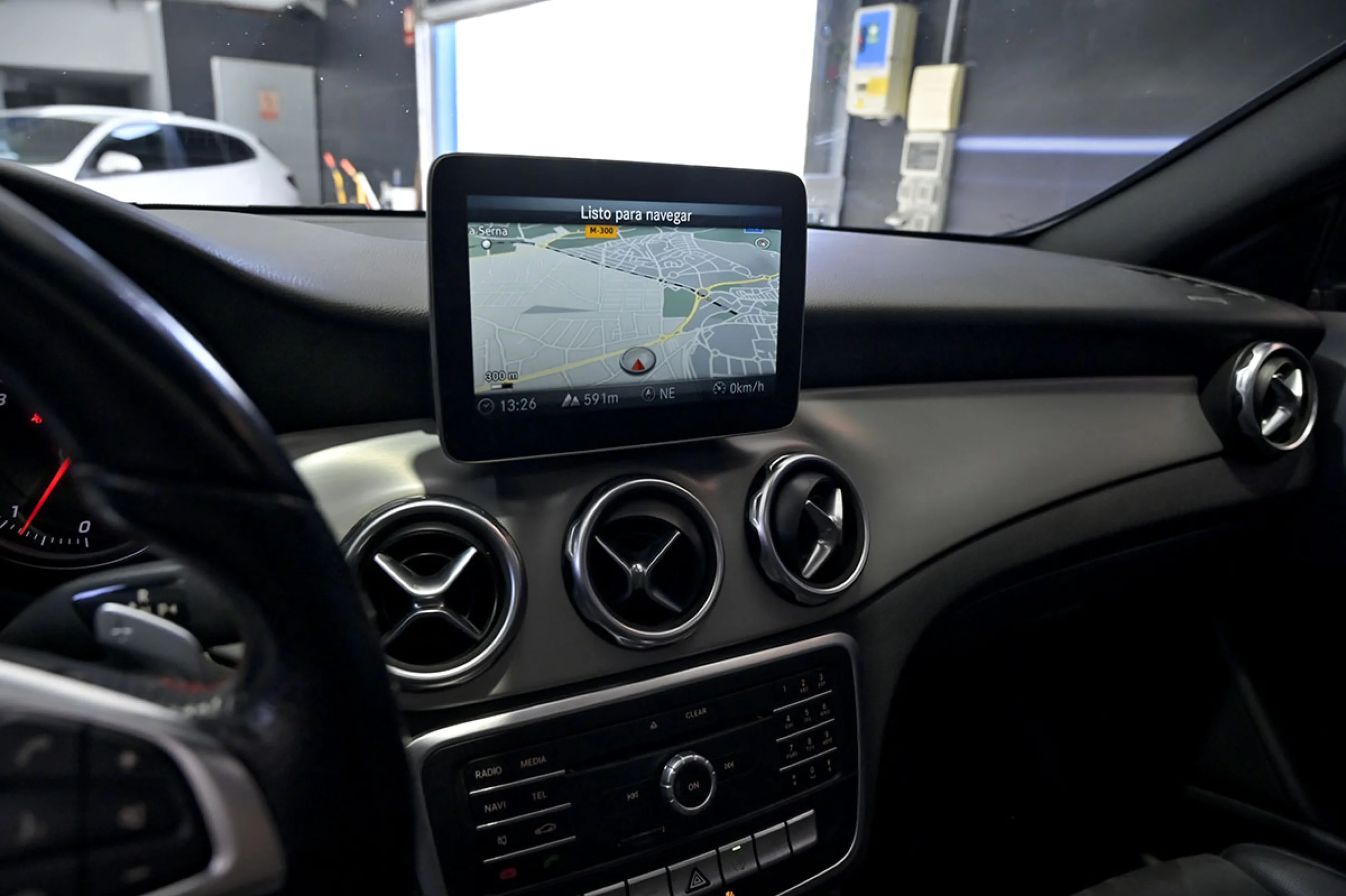 Mercedes-Benz GLA 220 MERCEDES-BENZ Clase GLA GLA 220 d - Foto 30