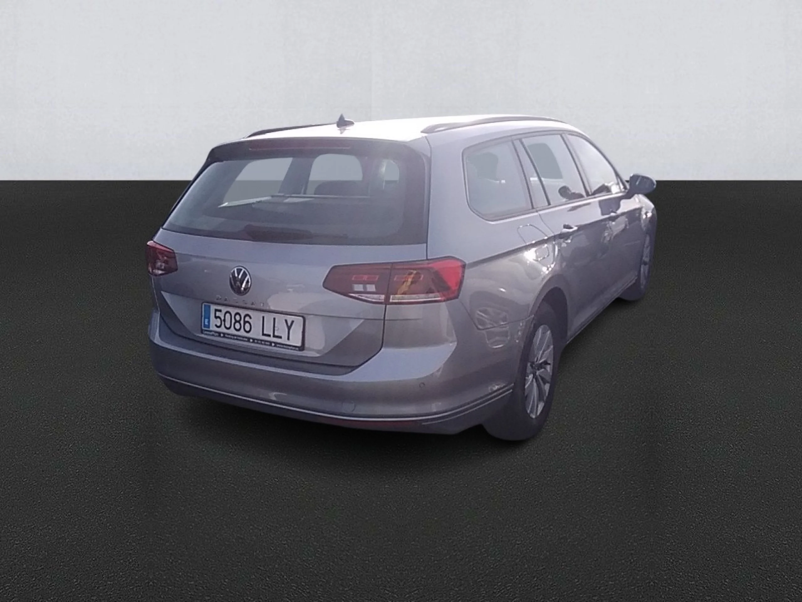 Volkswagen Passat Variant Business 1.6 TDI 88kW DSG - Foto 4