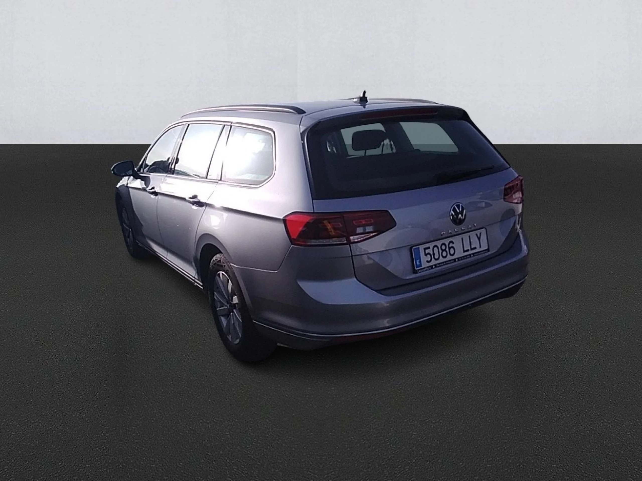 Volkswagen Passat Variant Business 1.6 TDI 88kW DSG - Foto 6