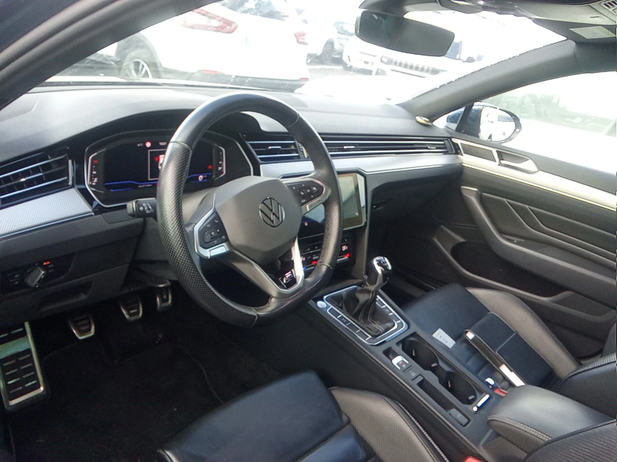 Volkswagen Passat R-Line 2.0 TDI 110kW (150CV) - Foto 7