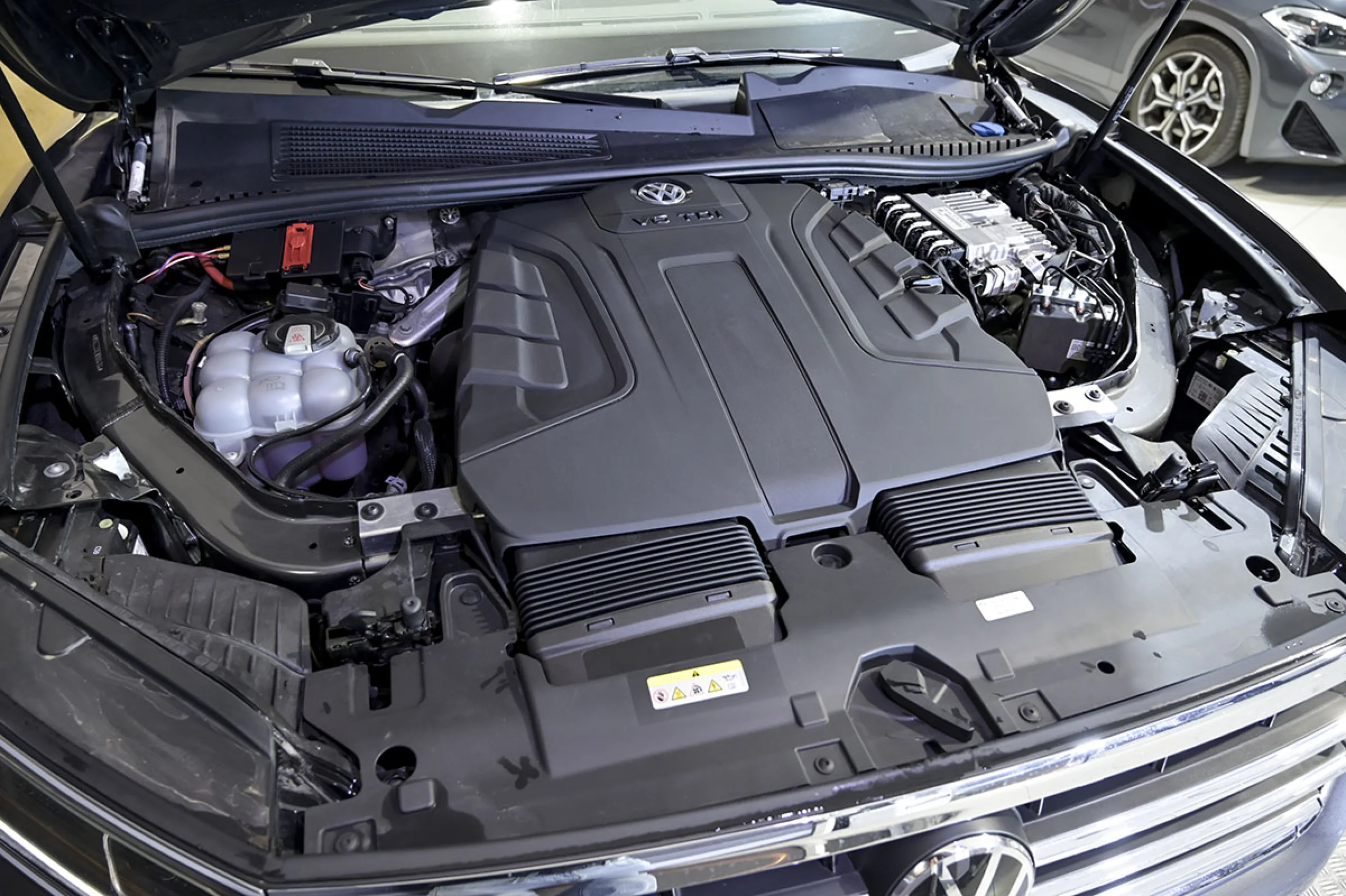 Volkswagen Touareg Prem Eleg 3.0 V6 TDI 210kW Tip 4M - Foto 33